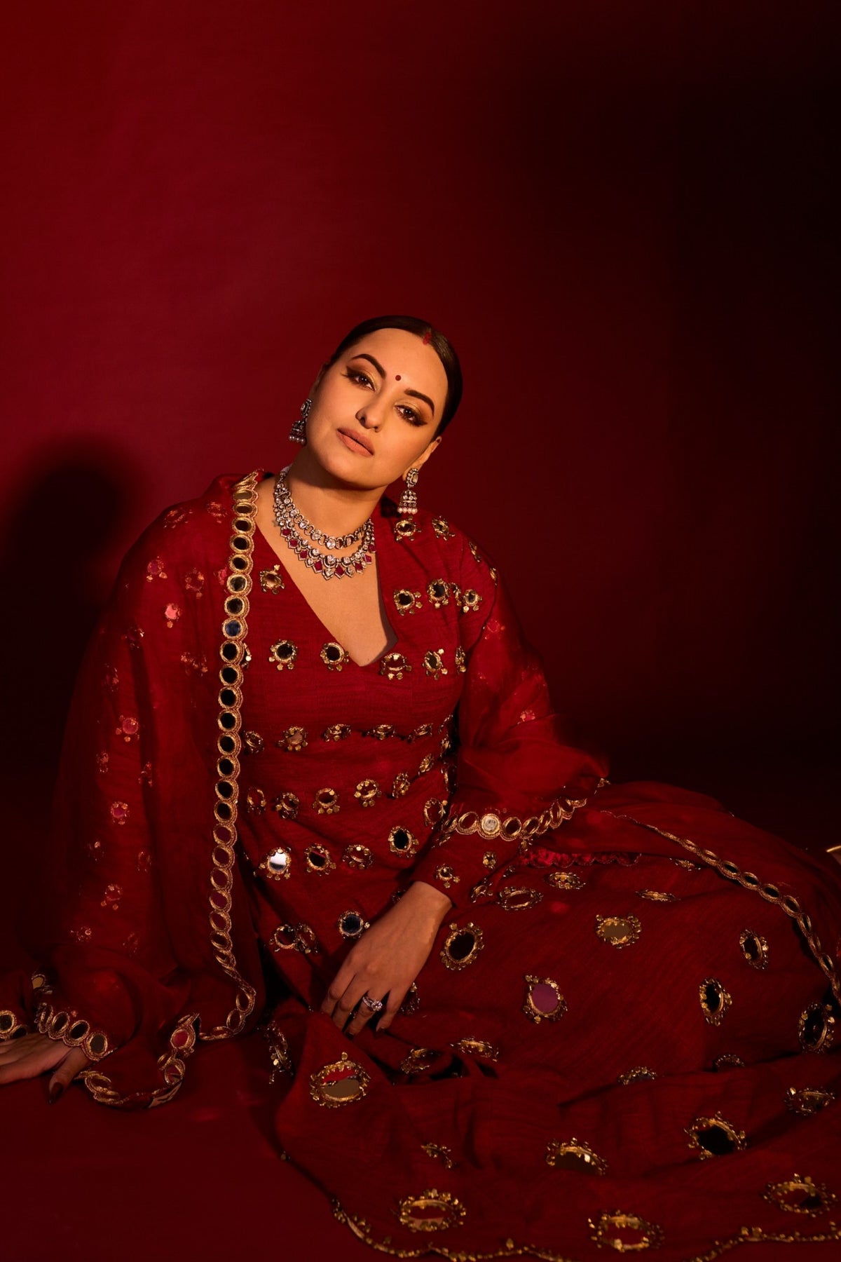 Sonakshi Sinha in Itrh