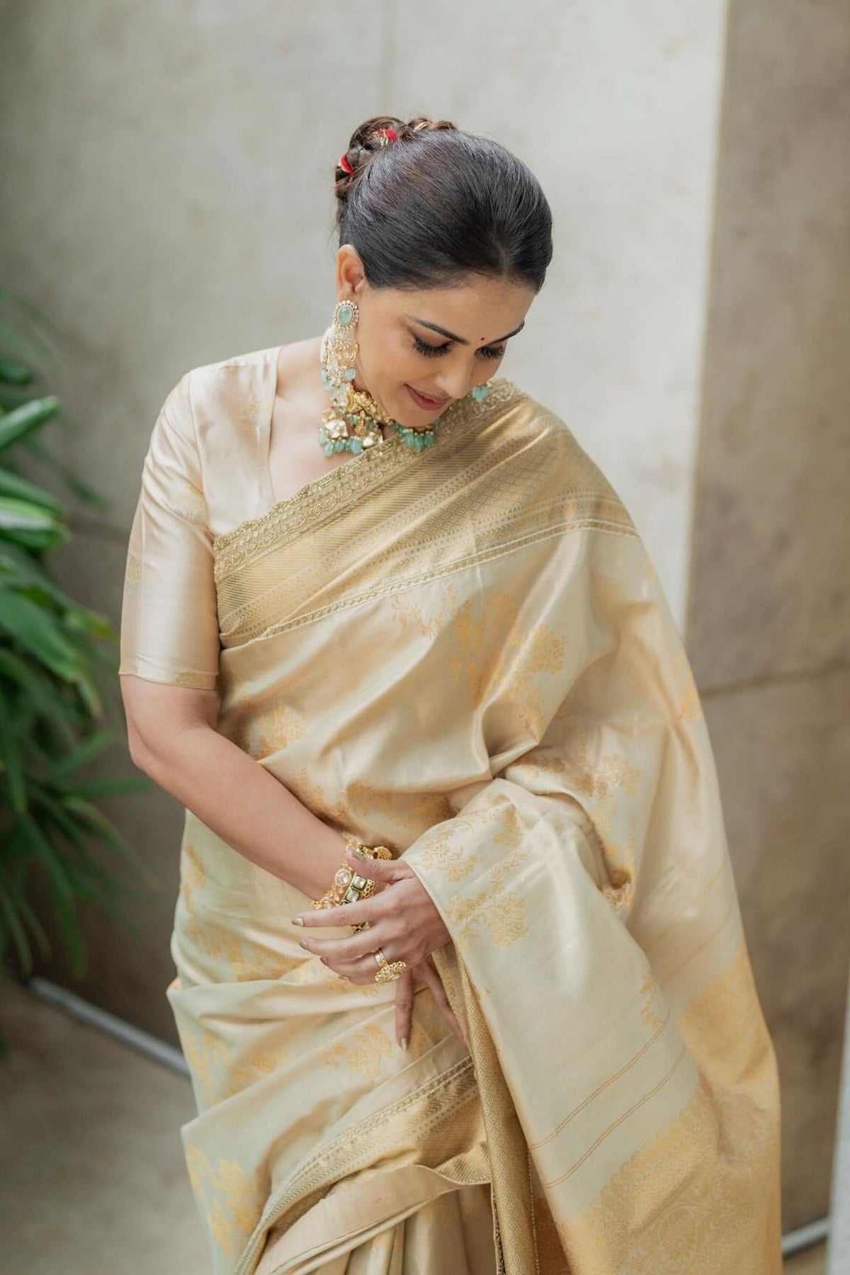 Genelia Deshmukh in Mrunalini Rao