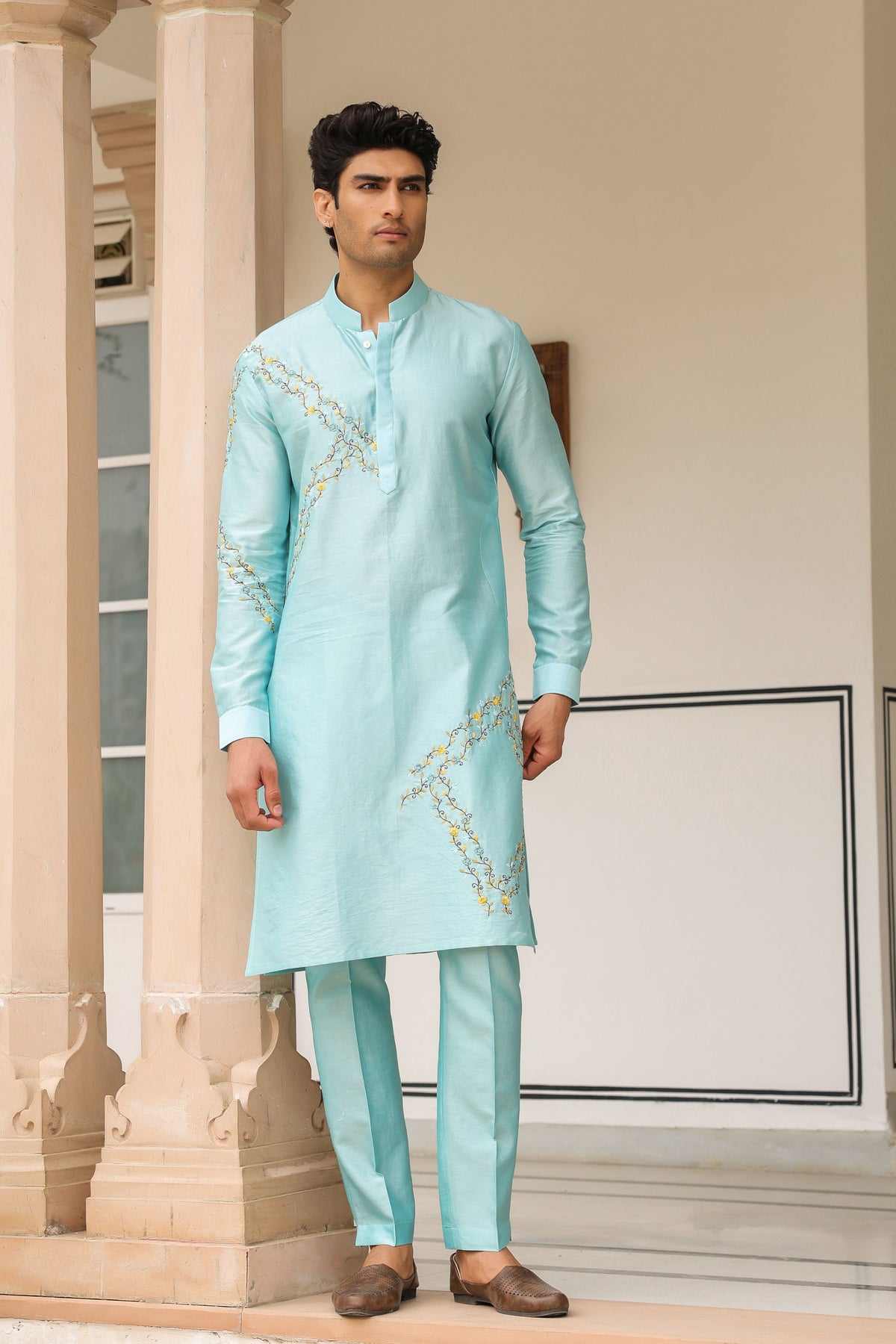 Gulzar Light Blue Kurta Set