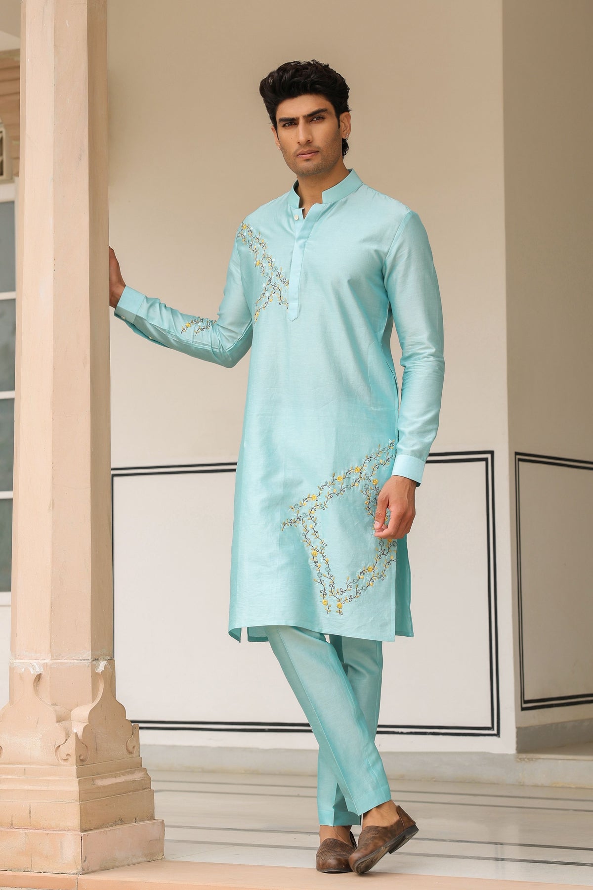 Gulzar Light Blue Kurta Set