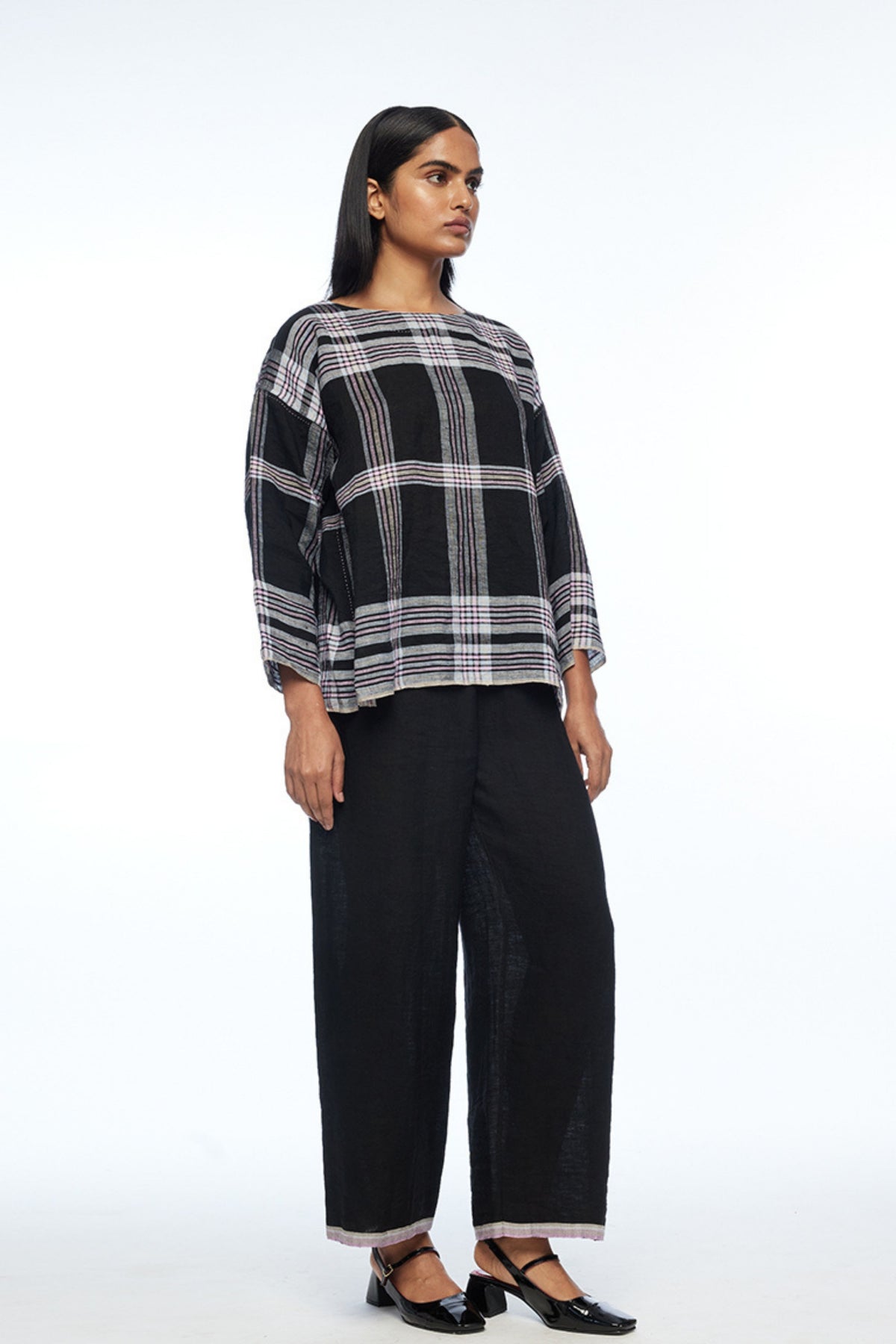 Caesia Boat Neck Boxy Top