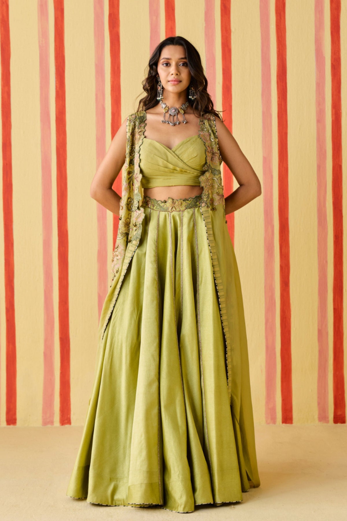 Kyra Green Cape Set