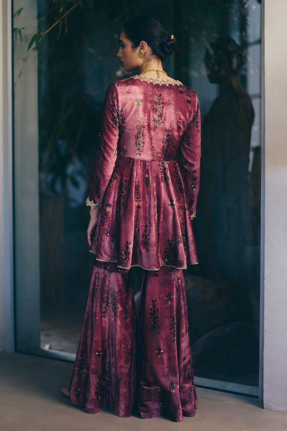 Araya Velvet Set Wine