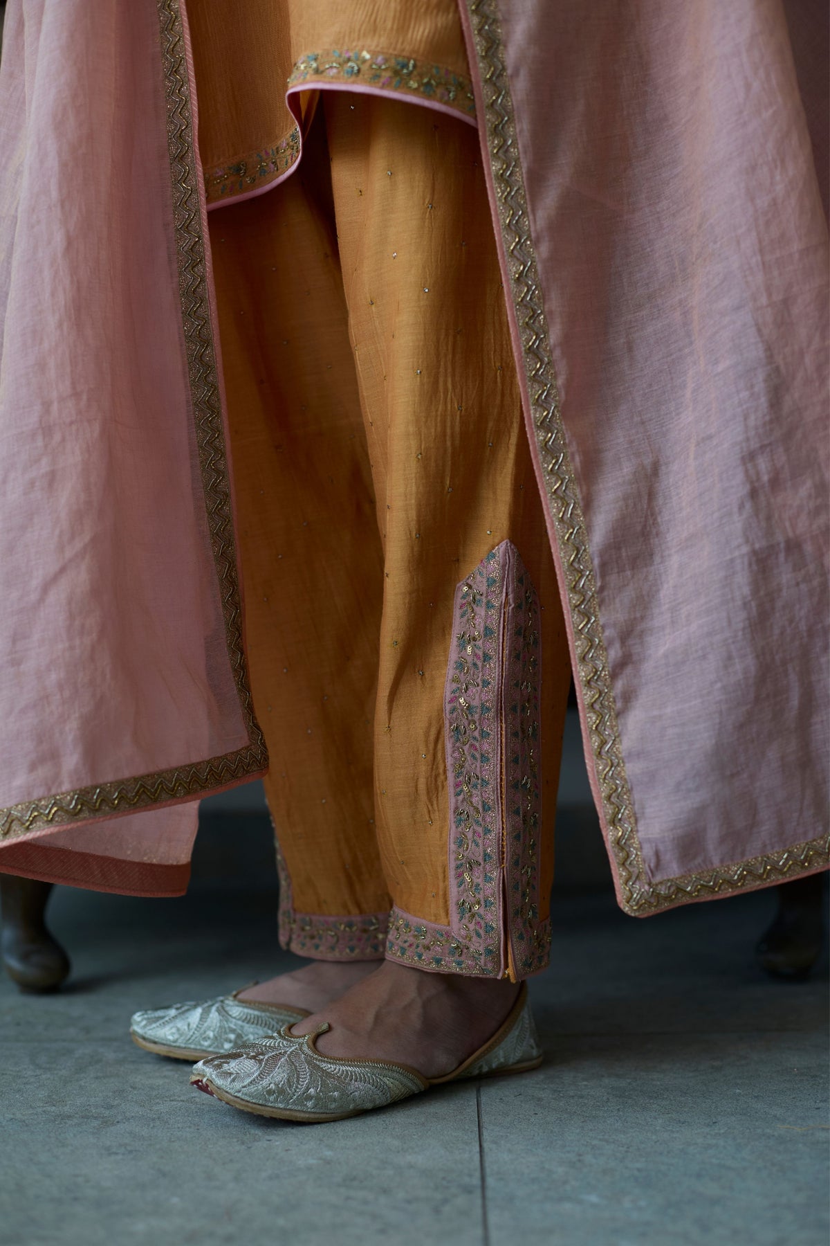 Iraya Kurta Set