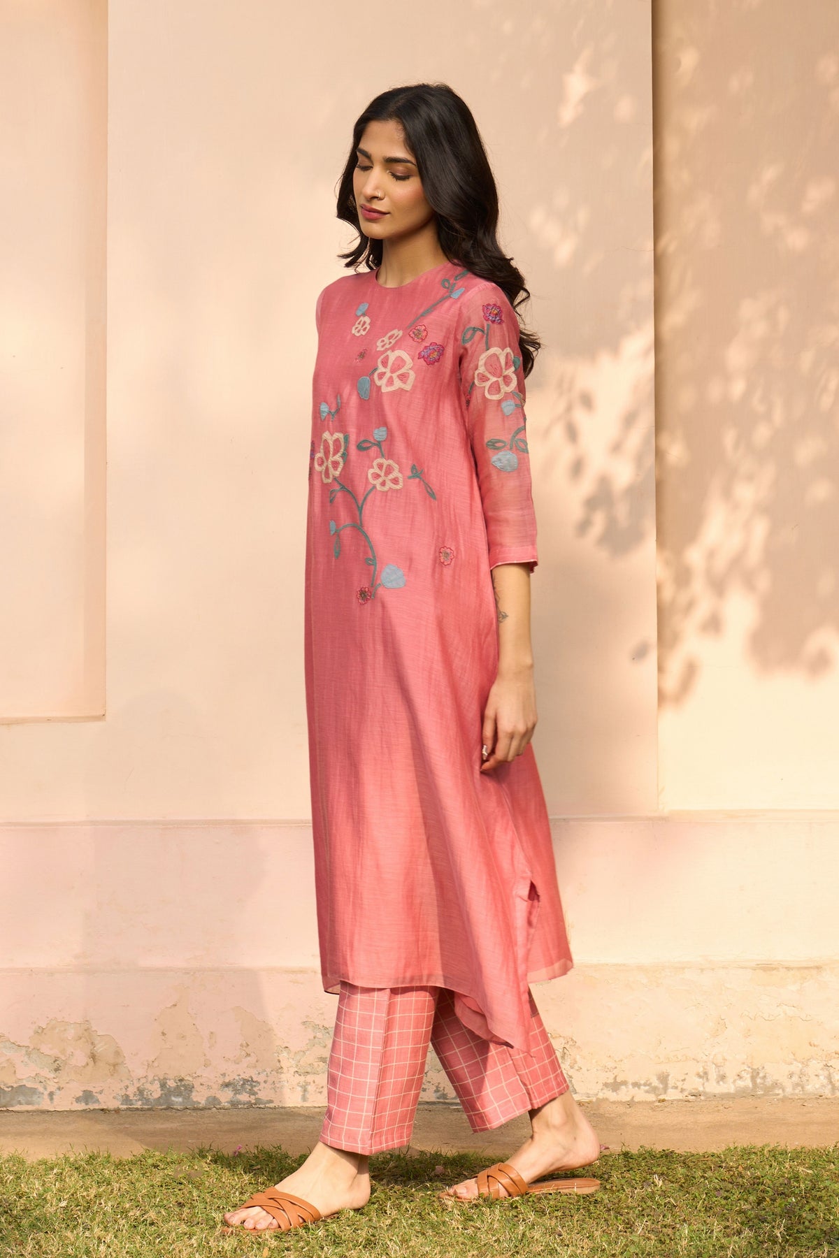 Hibiscus Applique Kurta Set