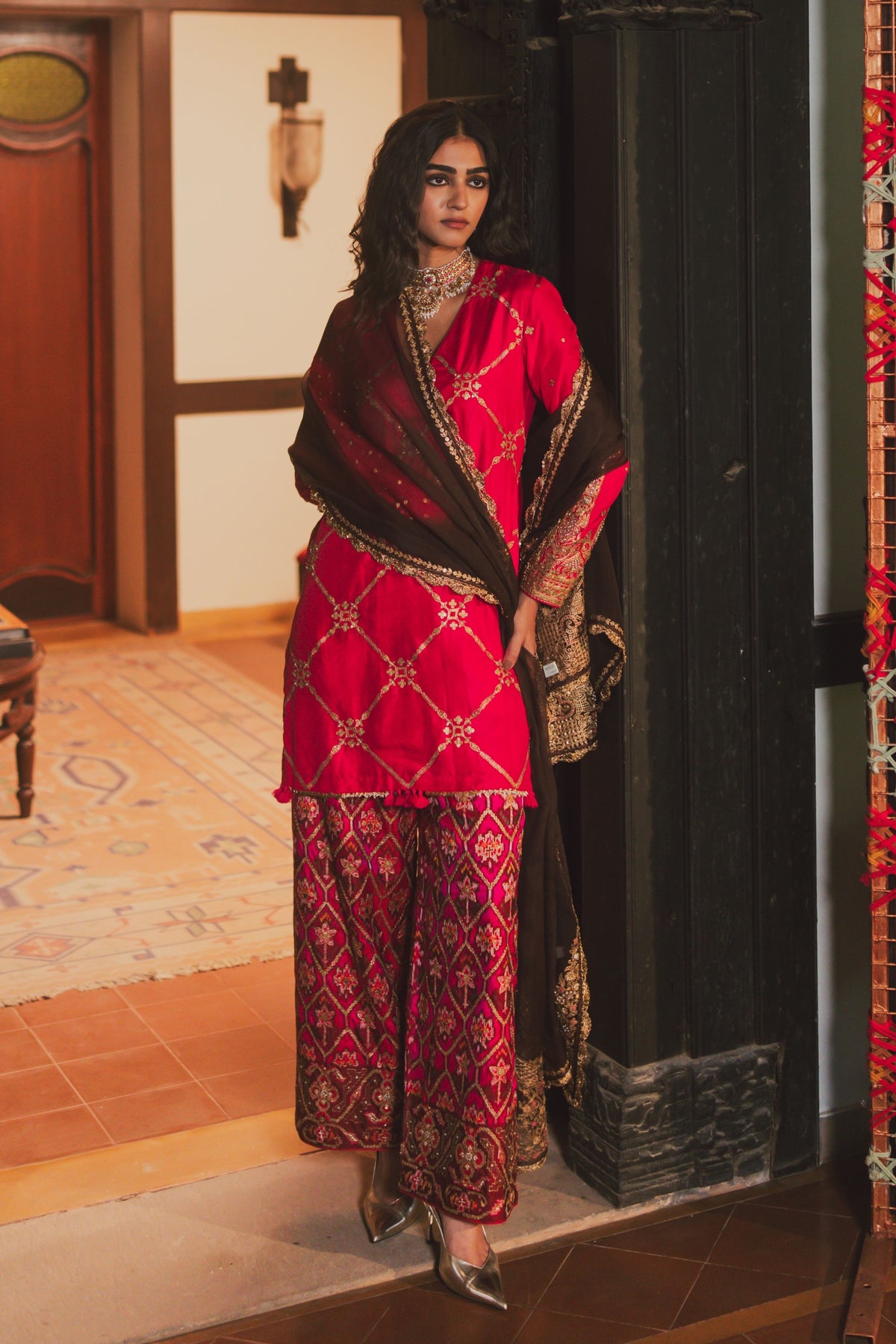 Brown With Pink Gul Dupatta