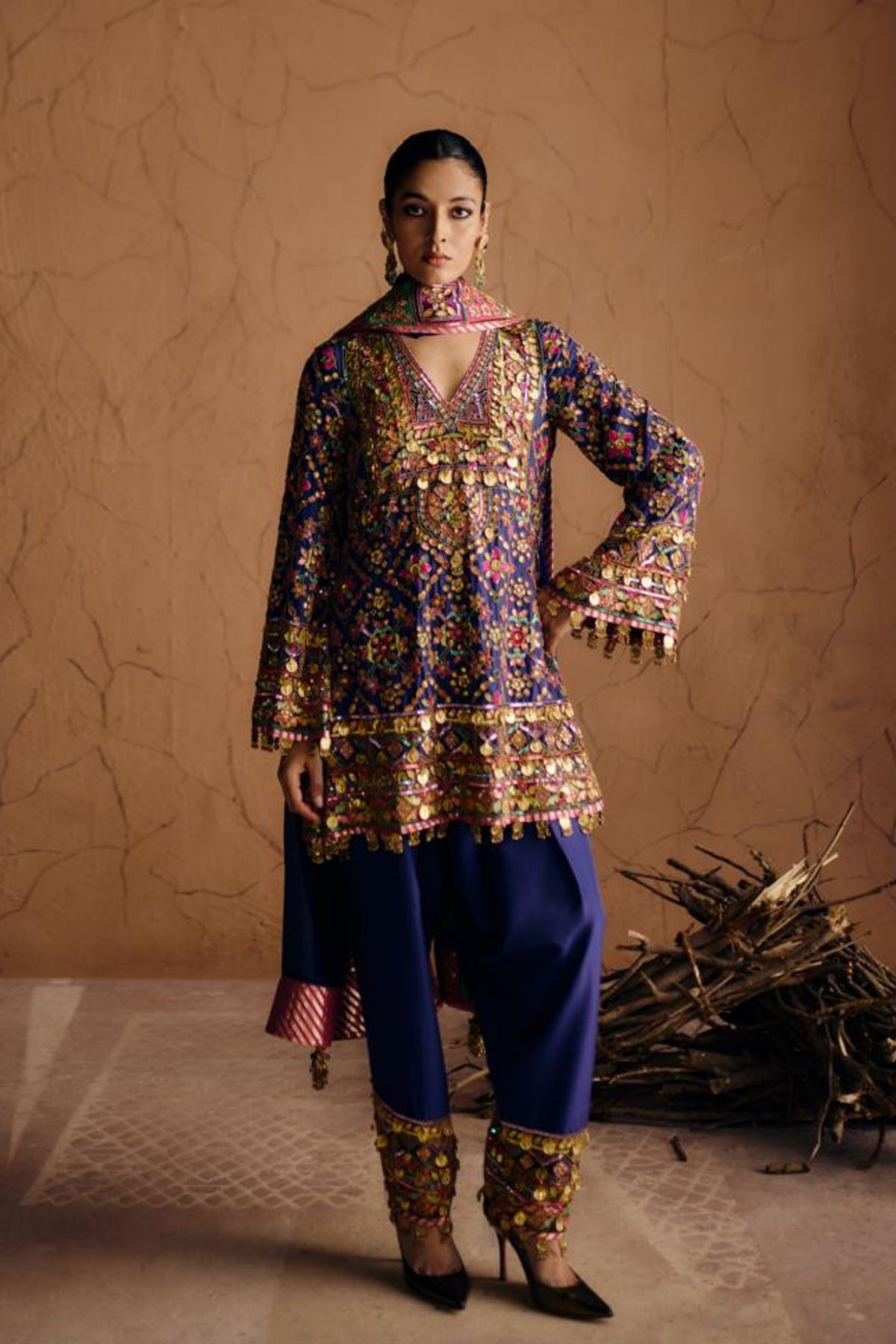 Mandvi Kurta Salwar Set