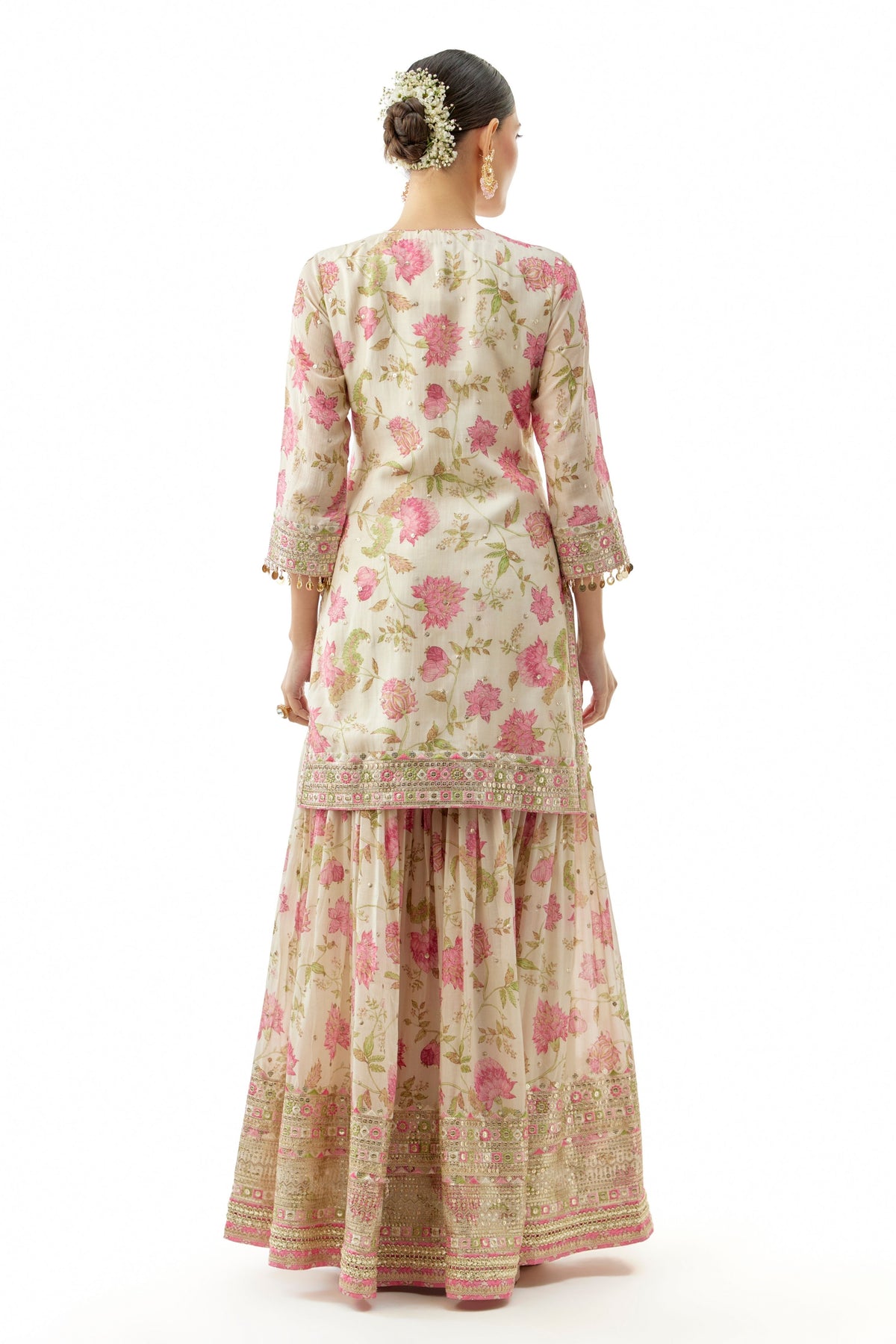 Niyati Sharara Set