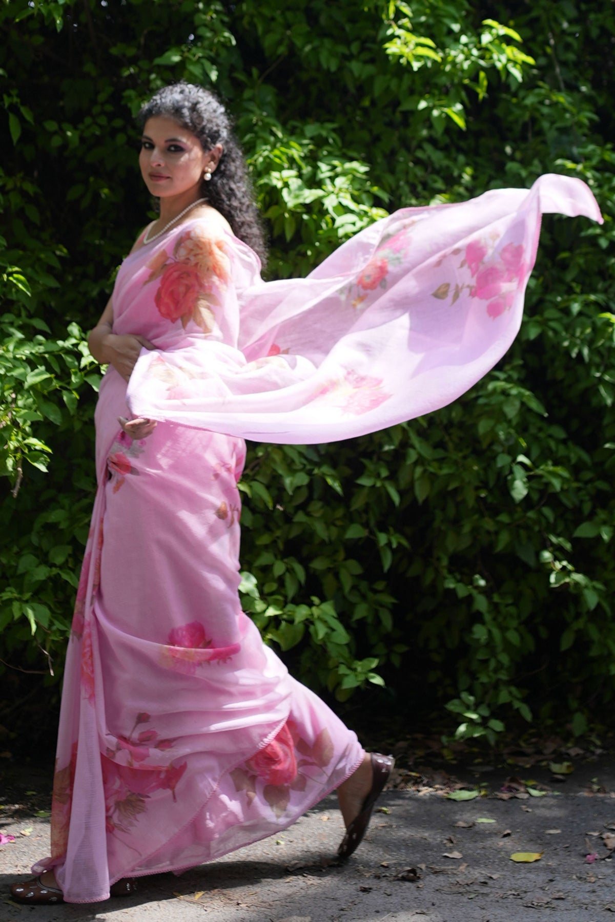 Juhi Elegant Floral Pink Saree