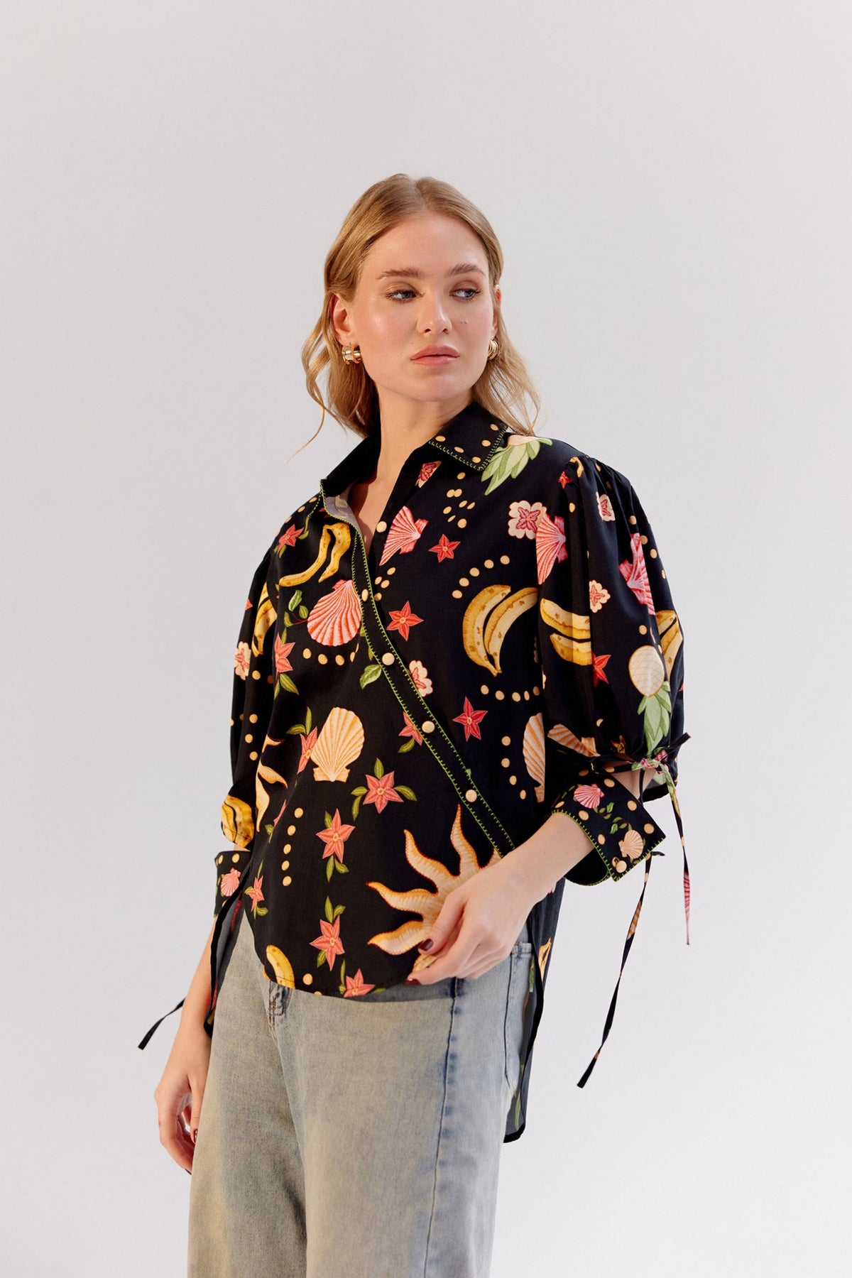 Seashell Black Brie Shirt