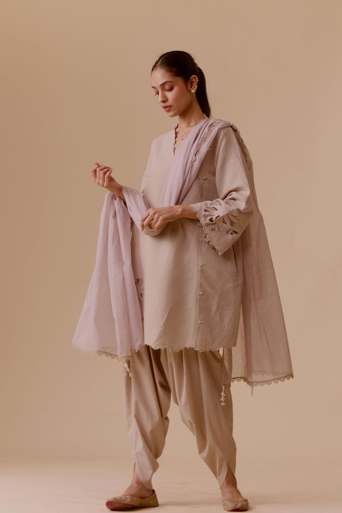 Sand Resham Kurta