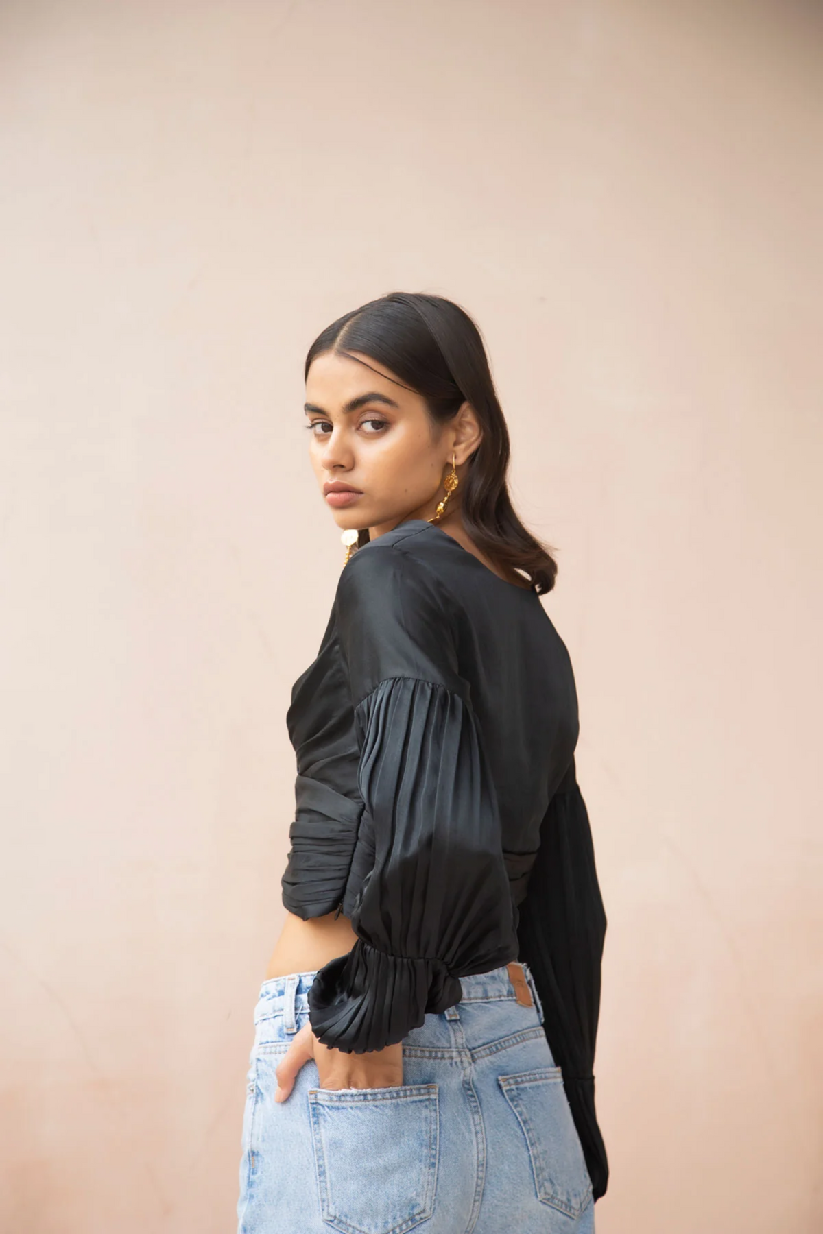 Soie Black Blouse