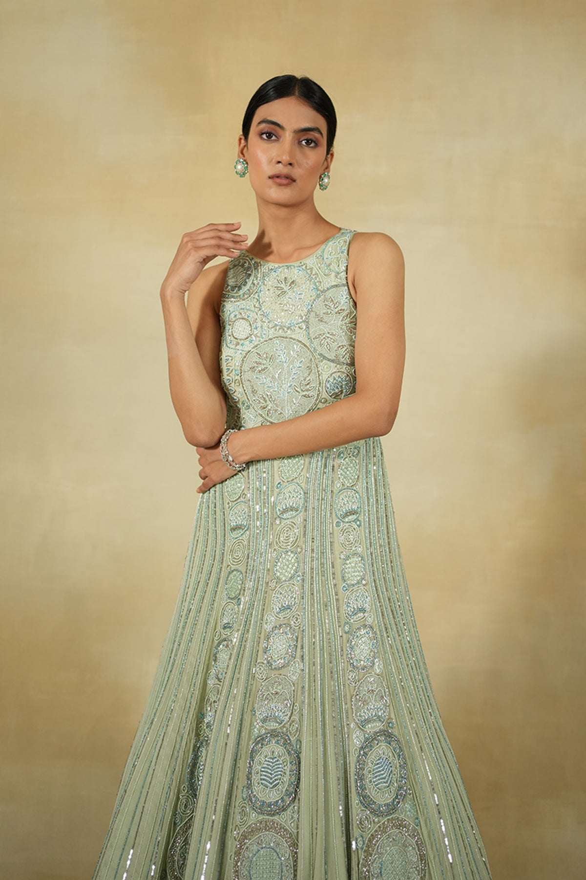 Pista Mir Vrit Anarkali
