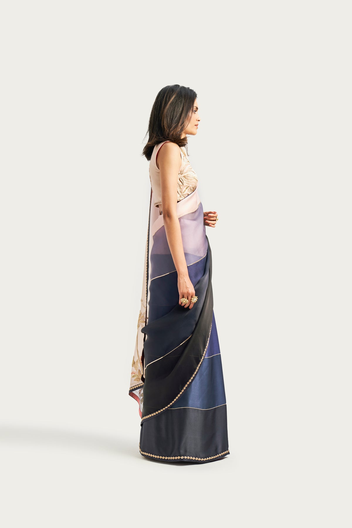 Meknes sapphire saree