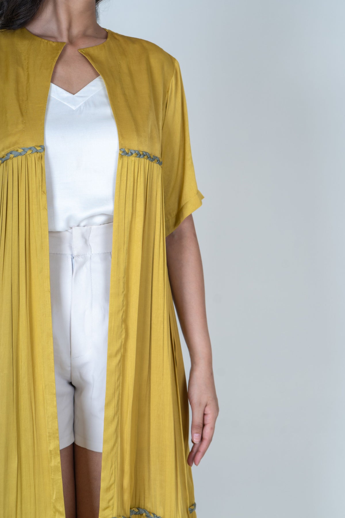 Yellow-green Long Cape