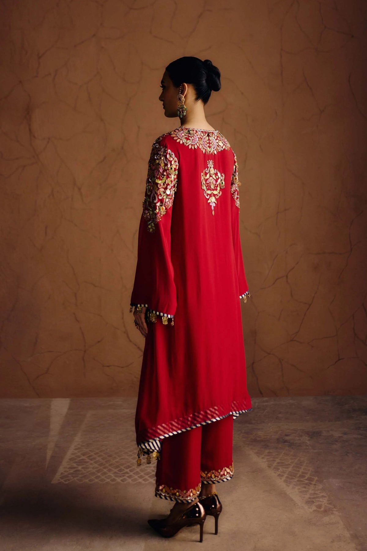Surkhi Kurta Set