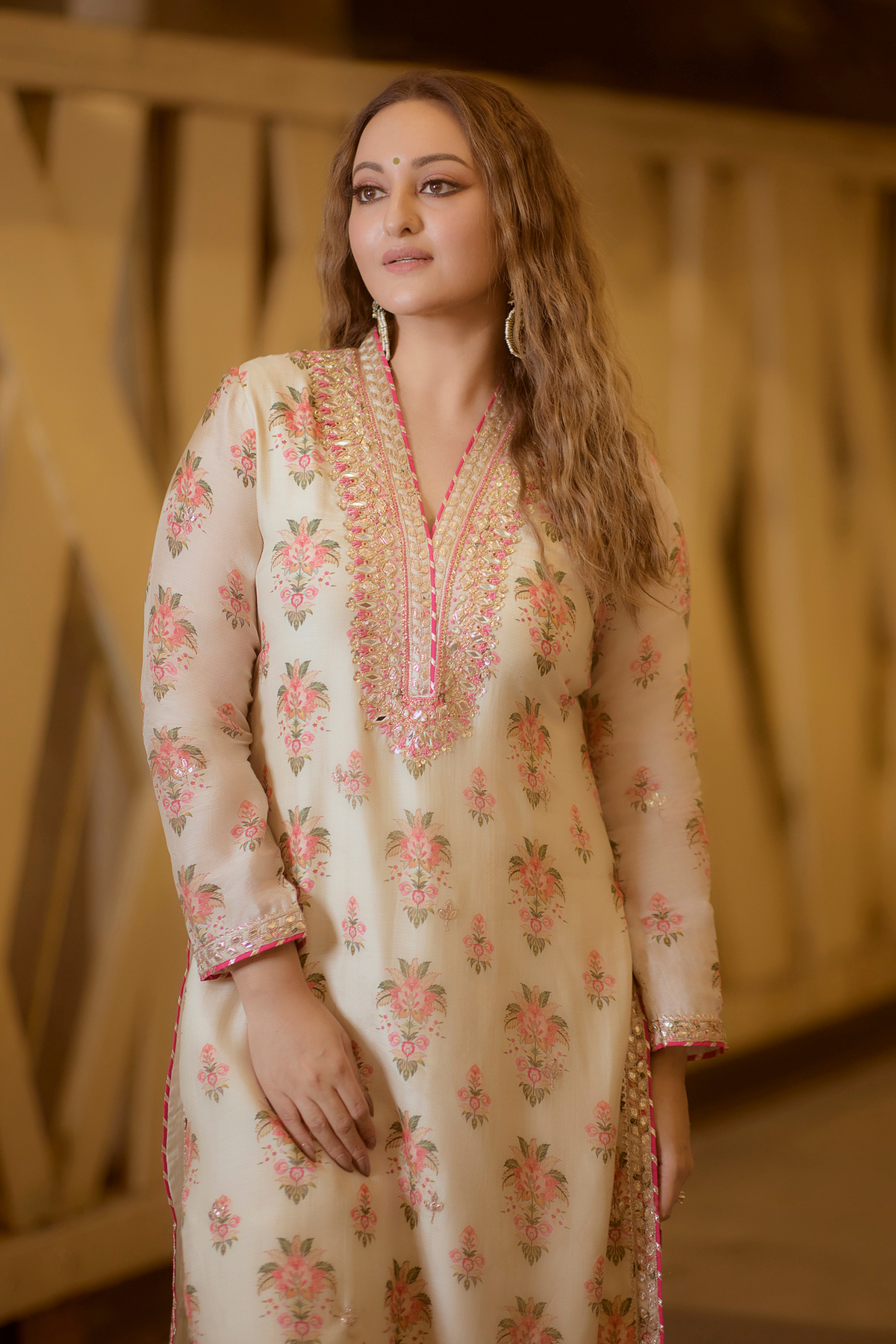 Sonakshi Sinha in Gargi Tunic Set