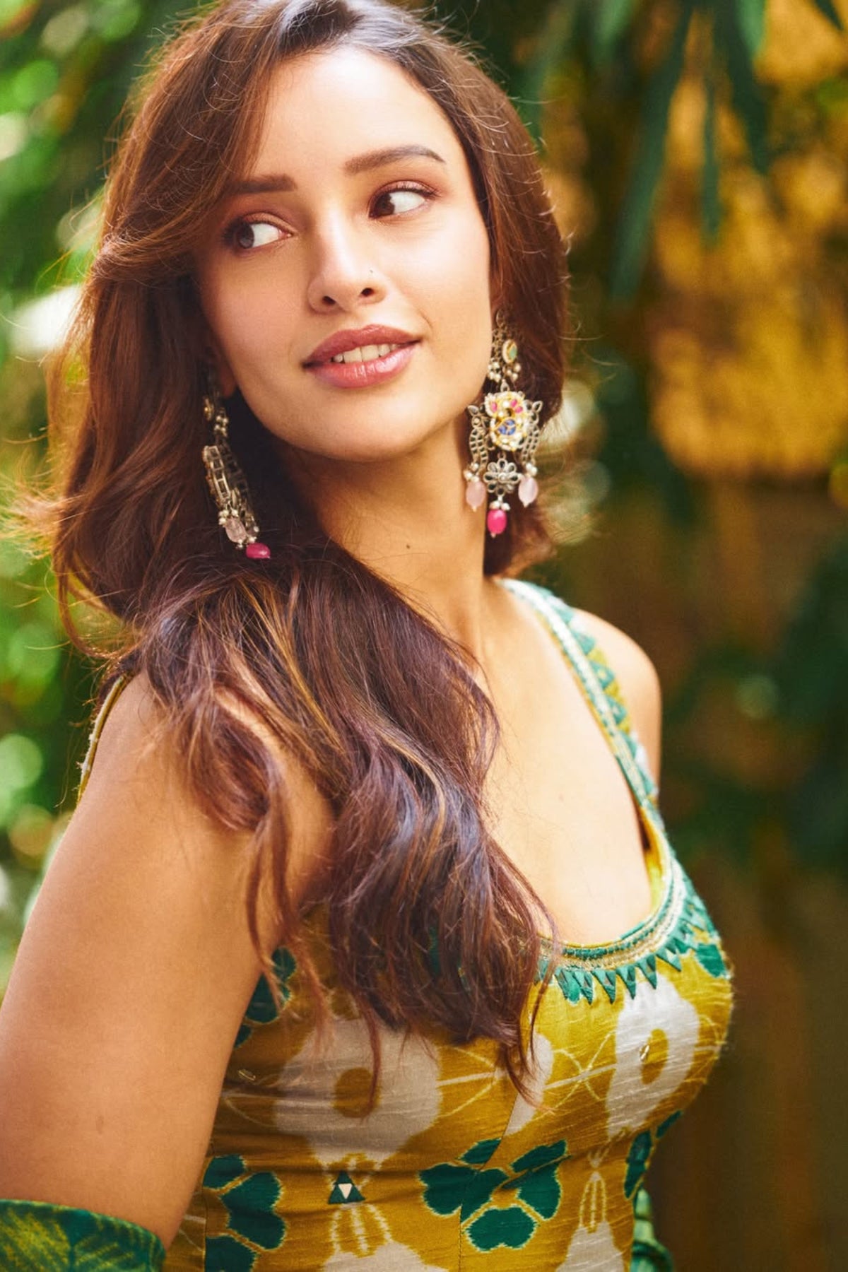 Tripti Dimri in Drishti & Zahabia