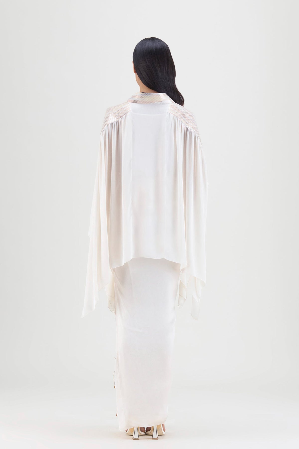 Structured Cape Set In Pearl