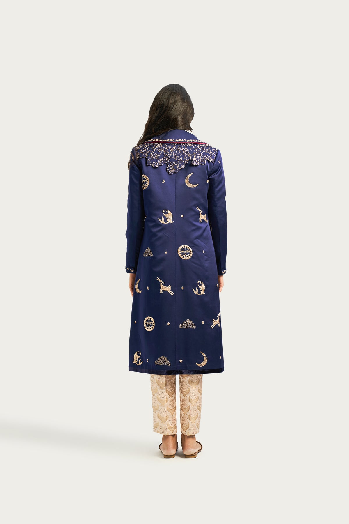 Sapphire trench
