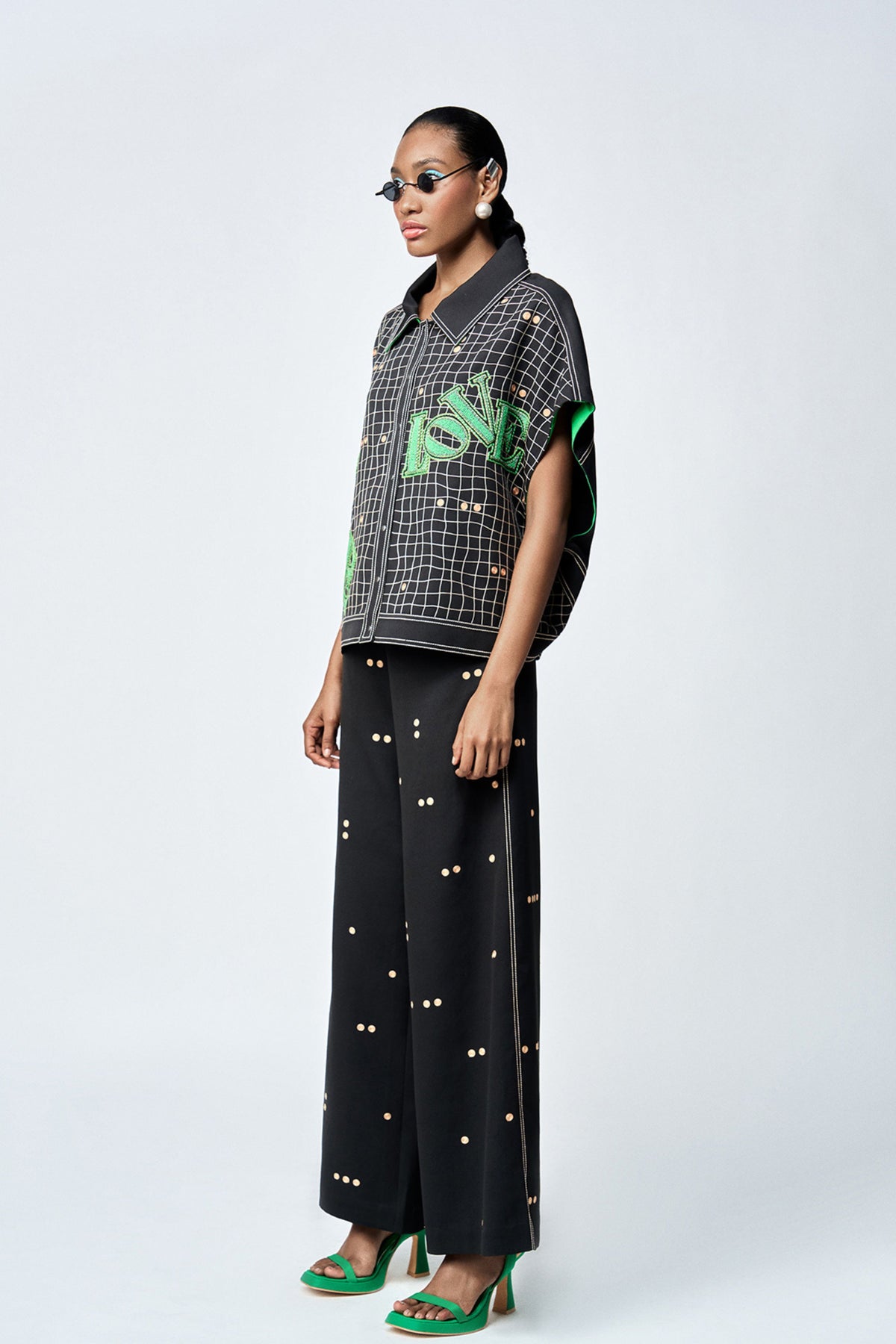 Black embroidery jacket Set