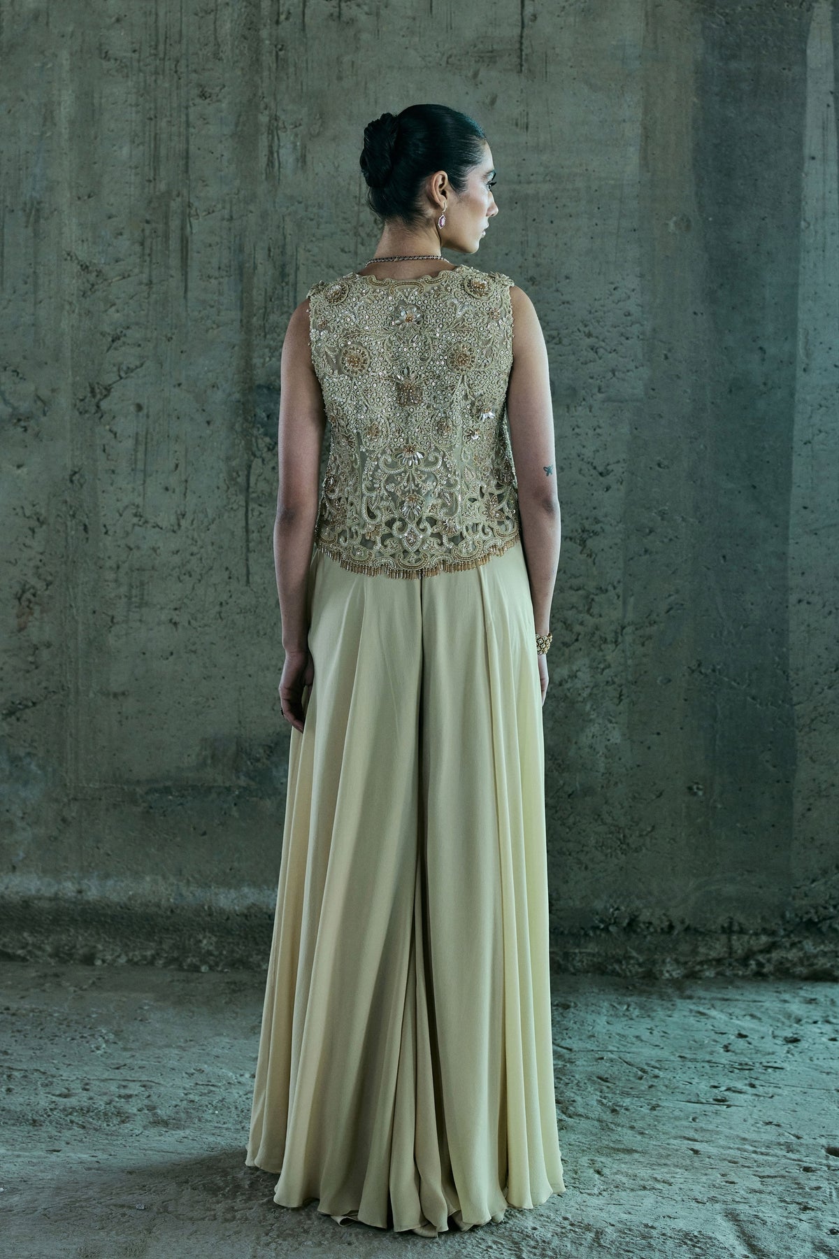 Beige Waistcoat Jacket With Pants