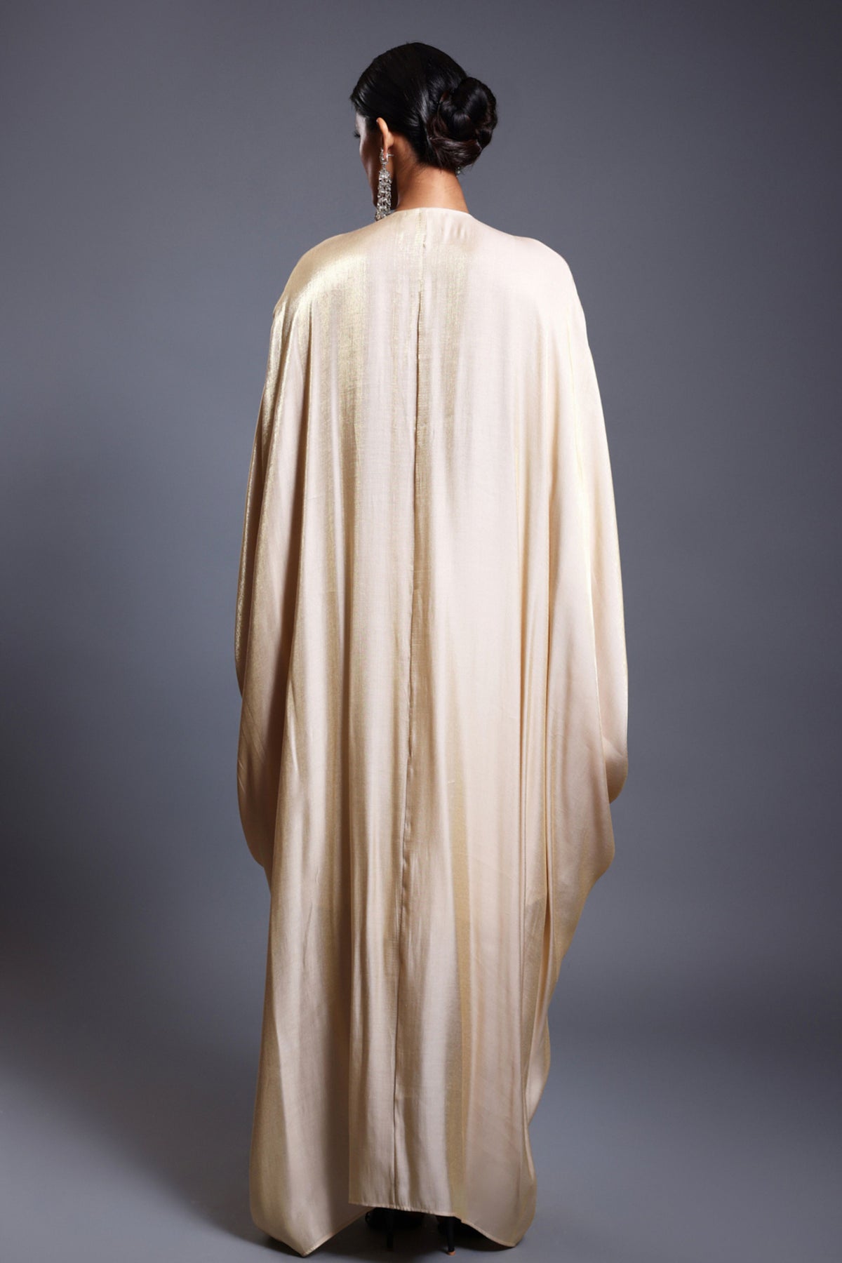 Ivory Kaftan