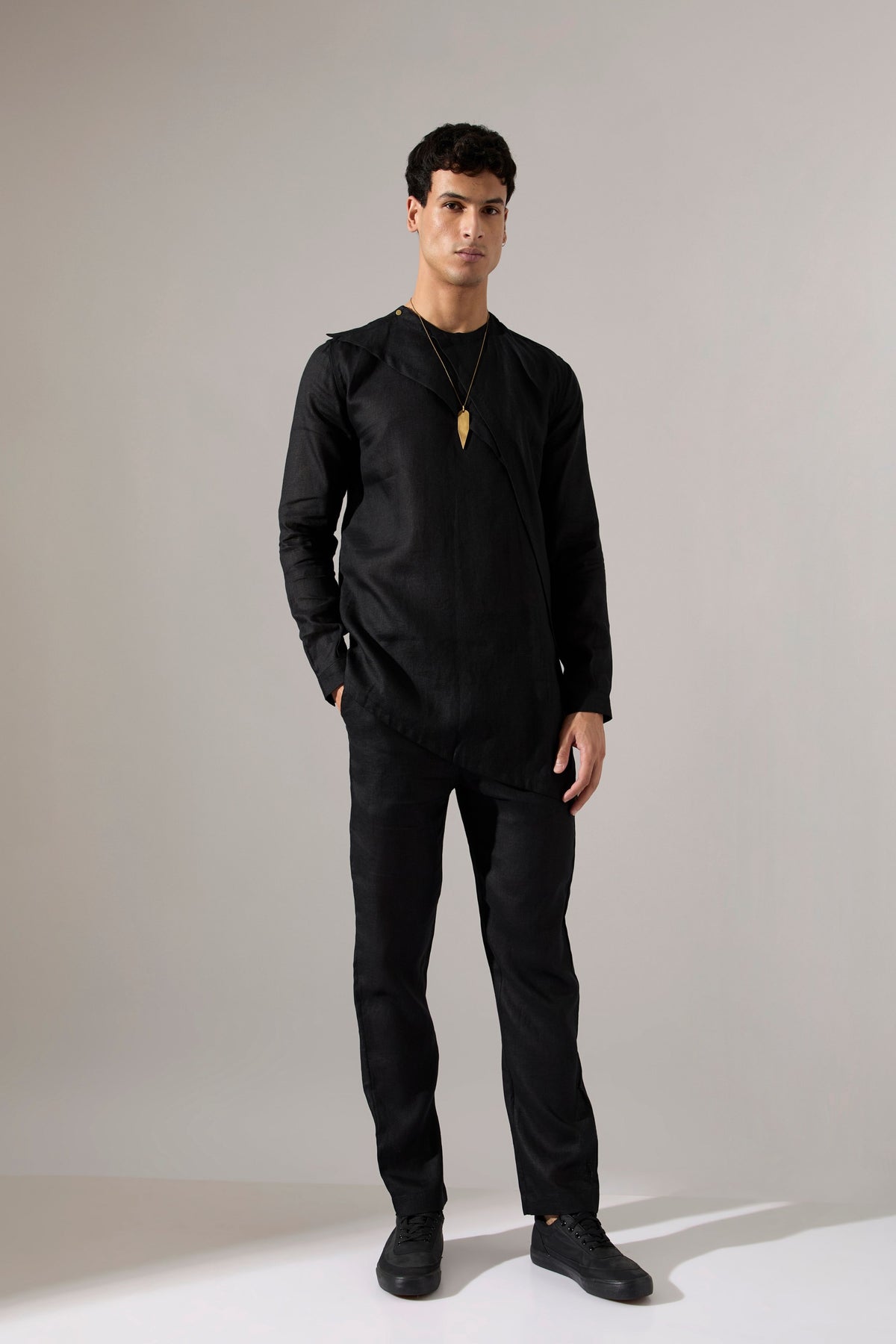 Leo Kurta Set