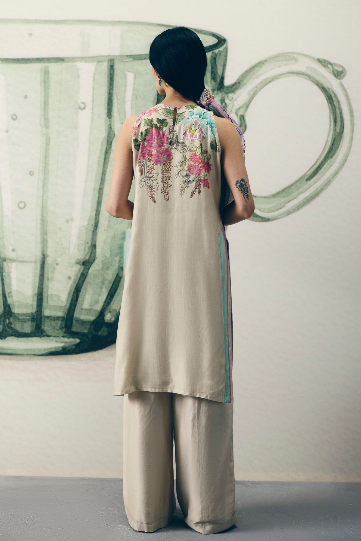 Shiro Kurta Set
