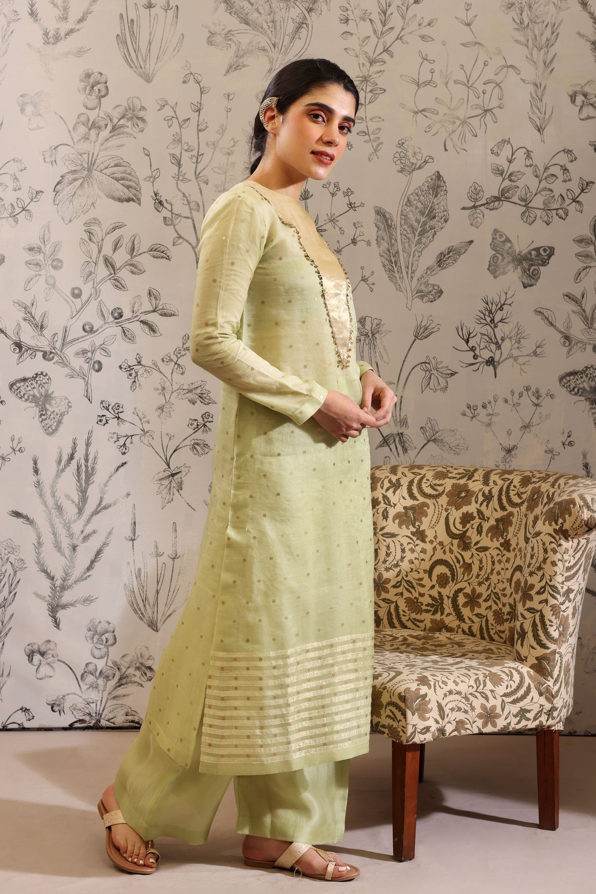 Sukanda Green Kurta Set