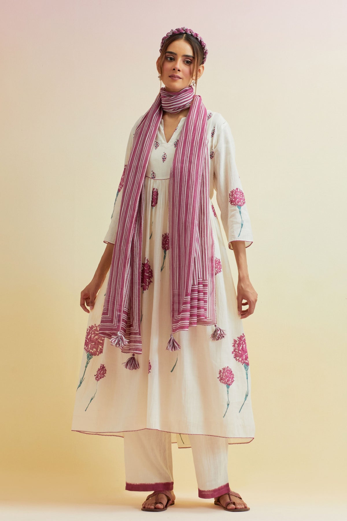 Off White Kurta Set