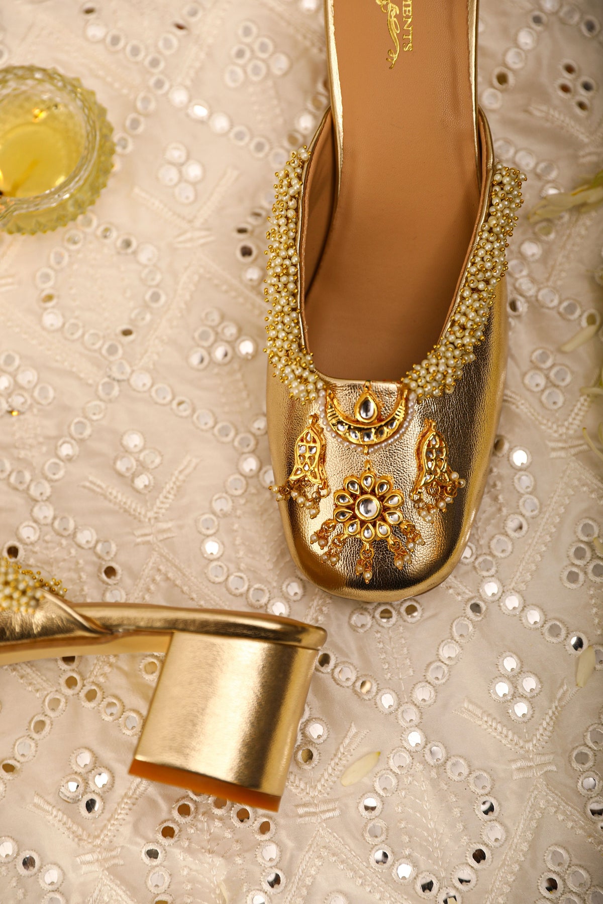 Kimaya Mules Heel