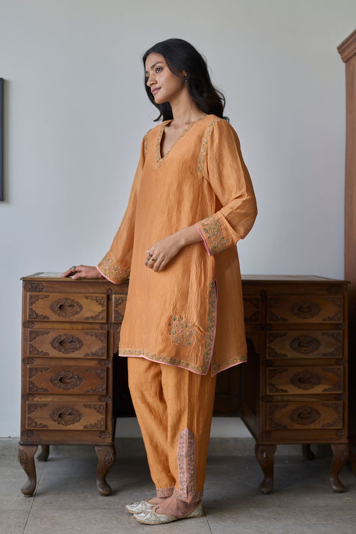 Iraya Kurta Set