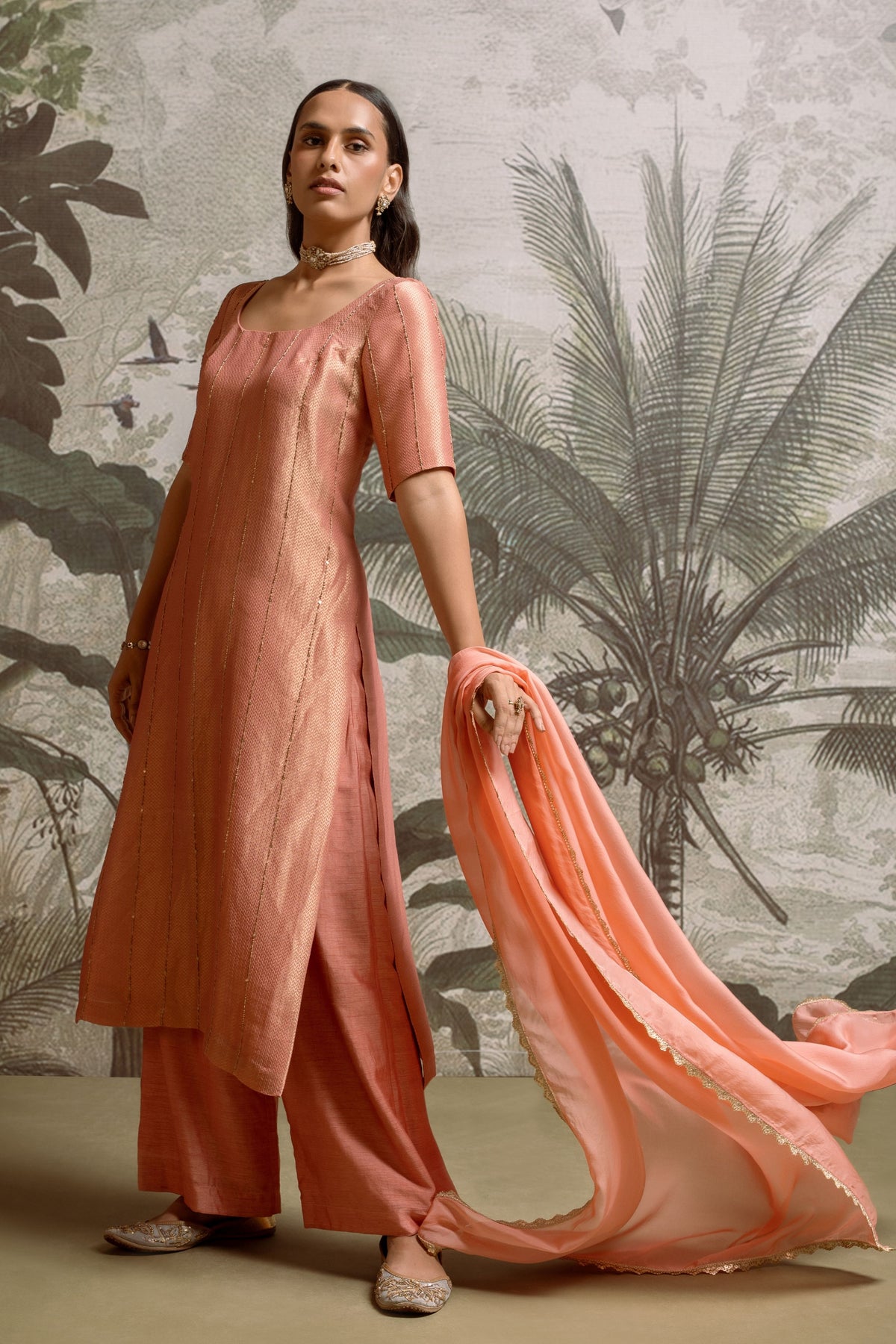 Gulbadan Kurta Set