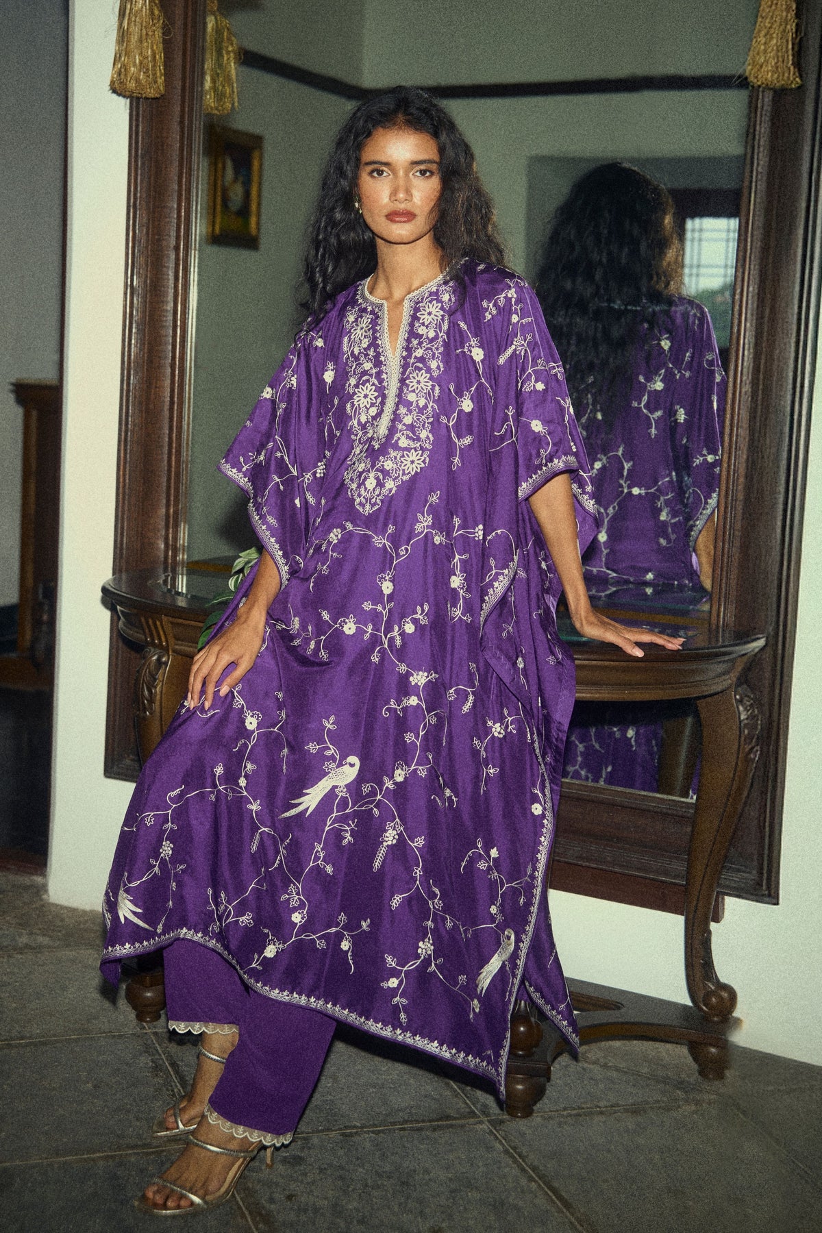 Aari Kaftan Set
