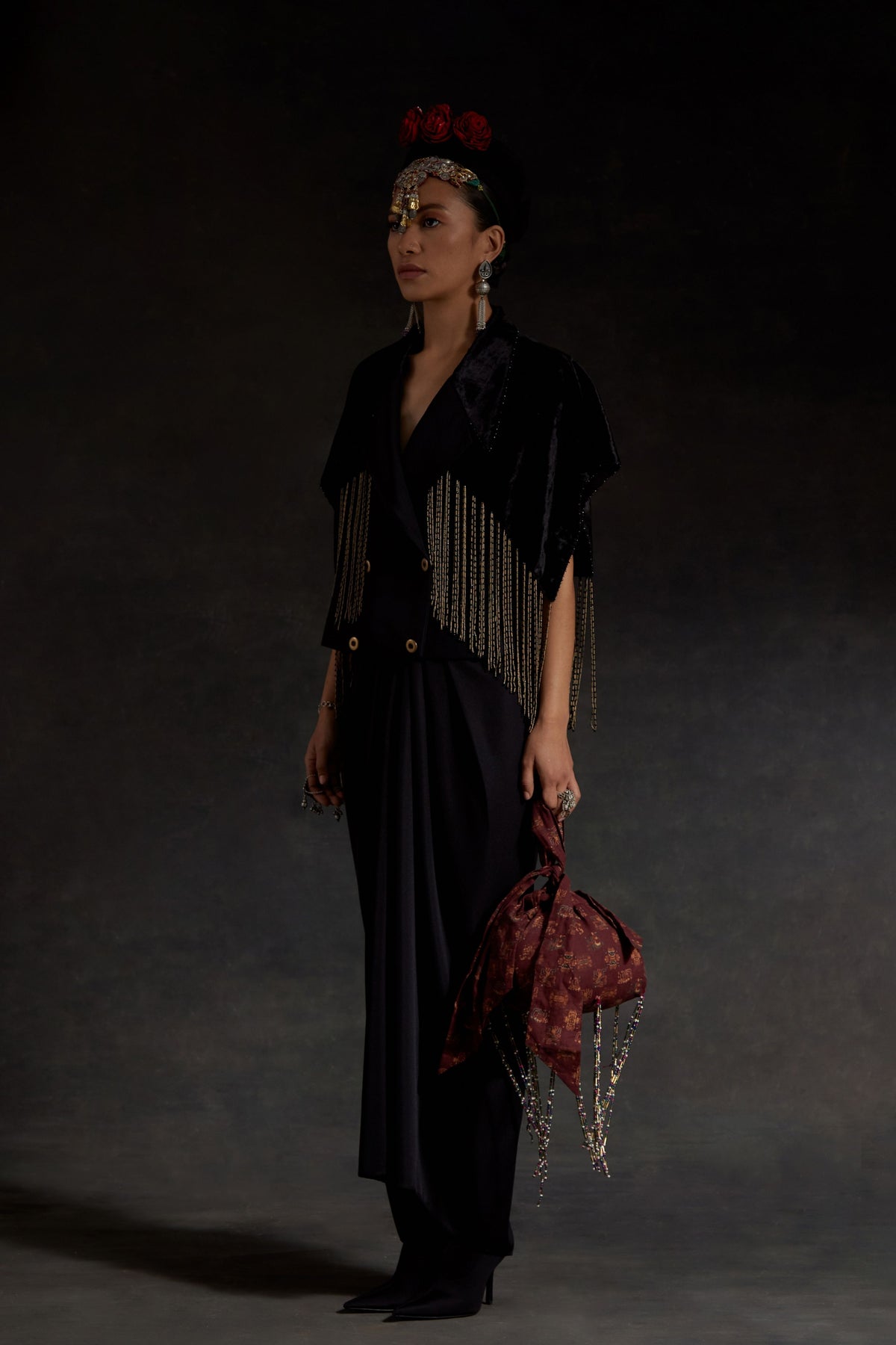 Surmai Zoa Cropped Trench Set