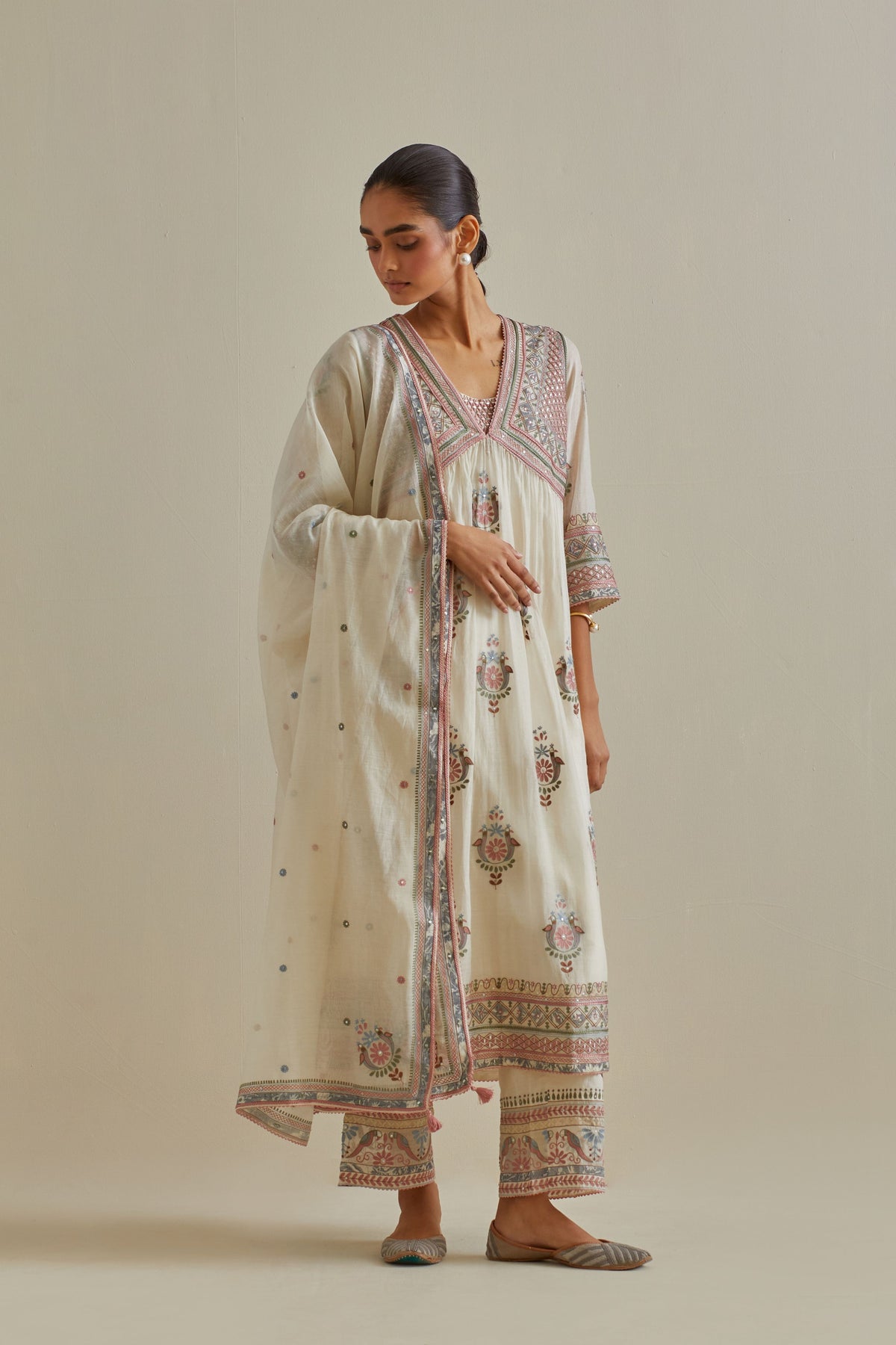 Pink V Neck Kurta Set