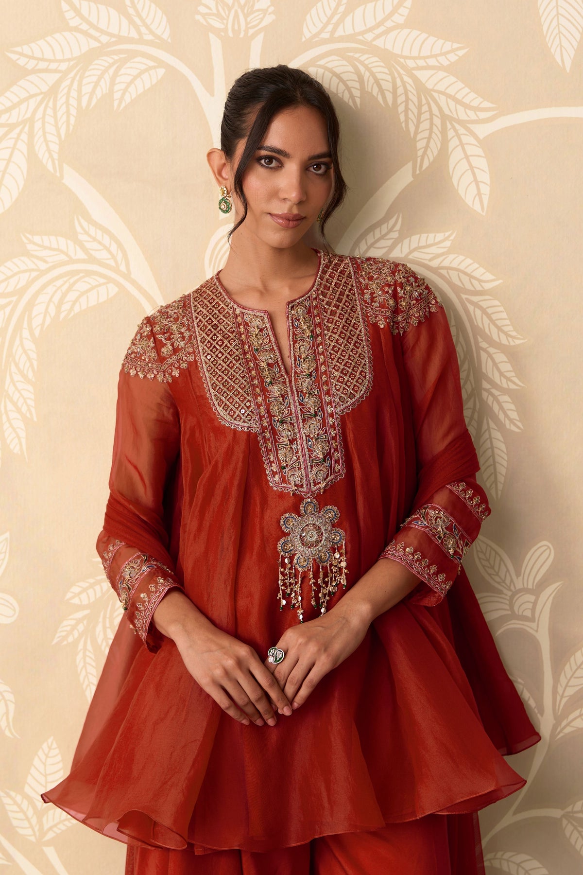 Surkh Kurta Salwar Set