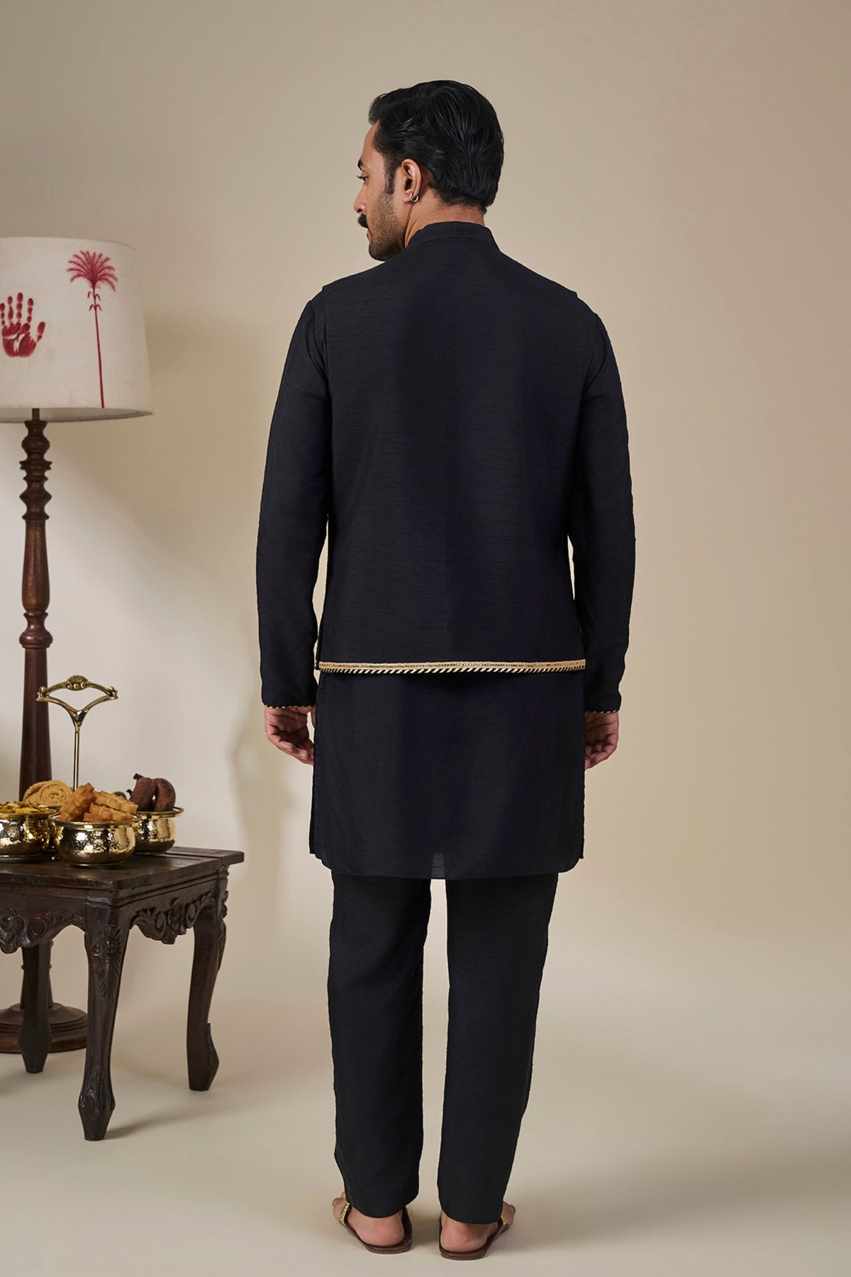 Black Malabar Grove Bandi Set