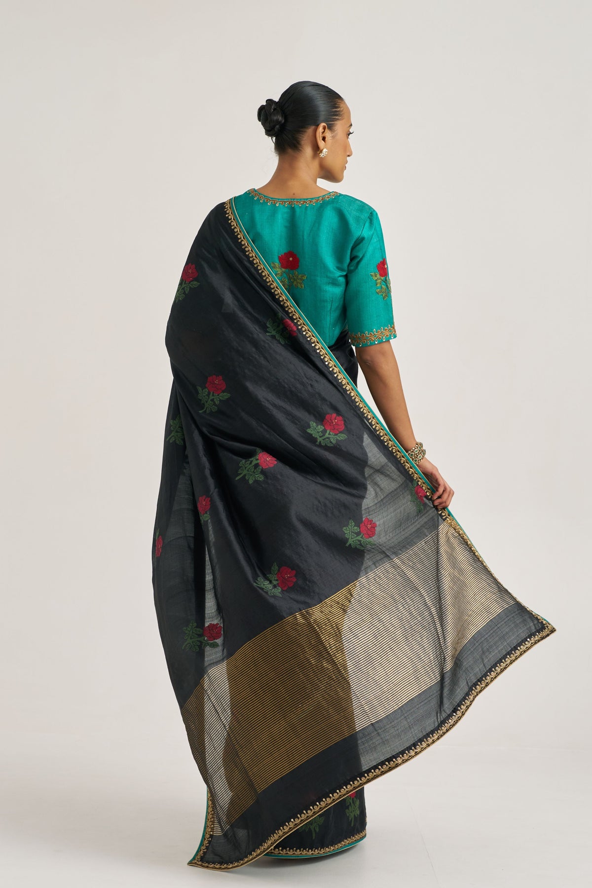 Anvika Black Saree