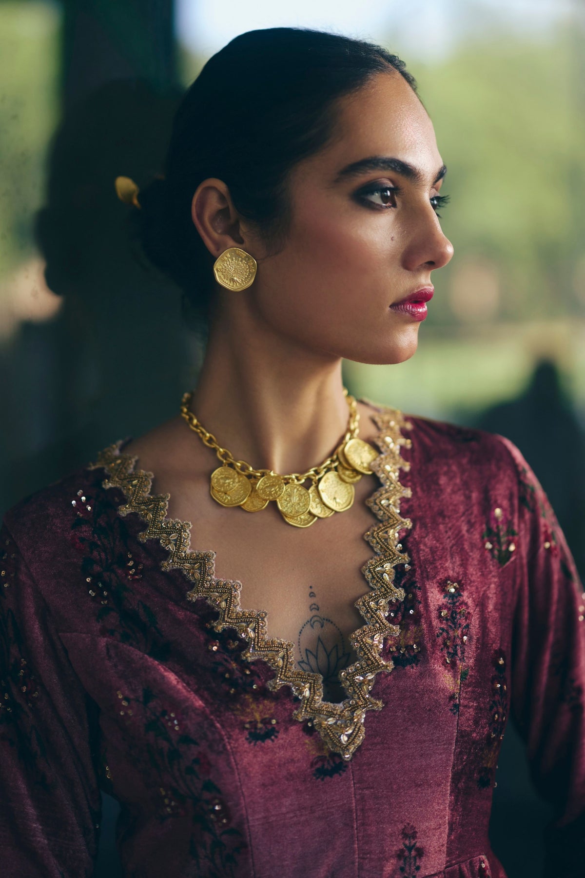 Araya Velvet Set Wine