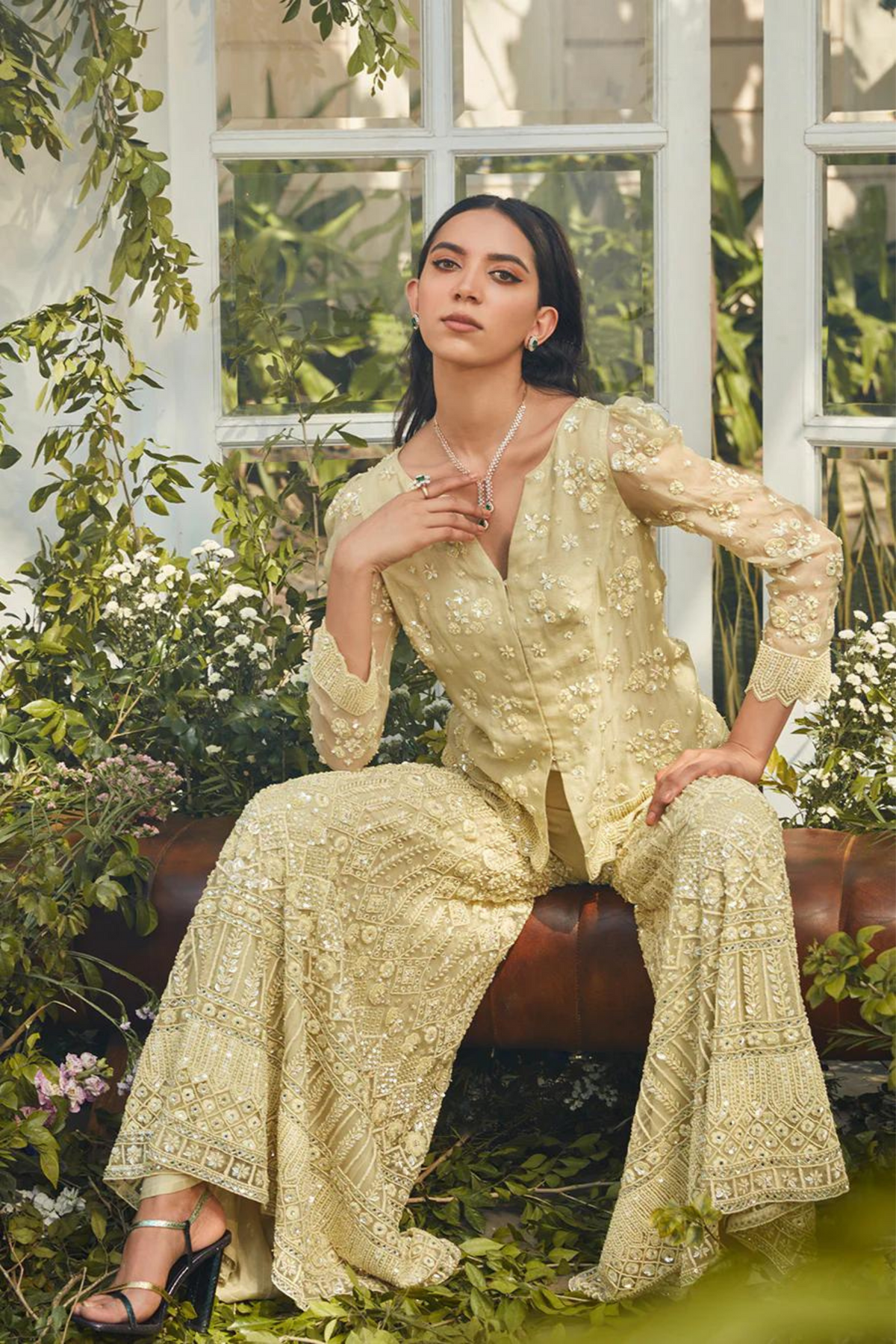 Lemon short jacket sharara