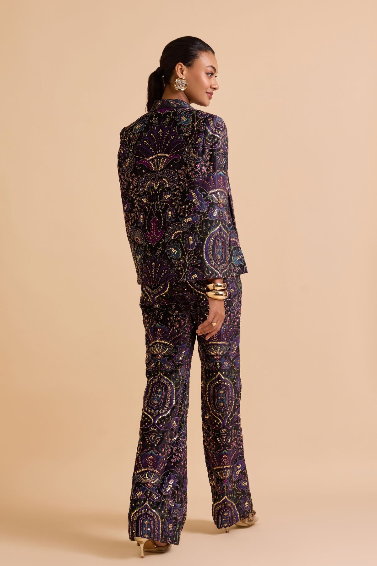 Aarohi Jacket with Pants