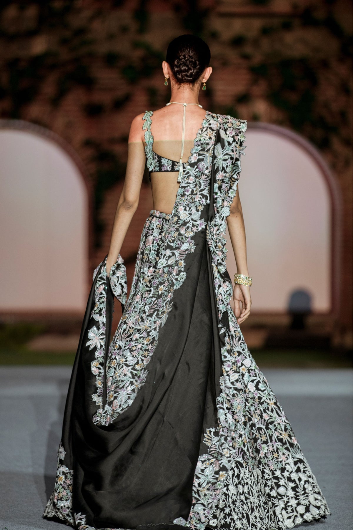 Vivien Lehenga Set