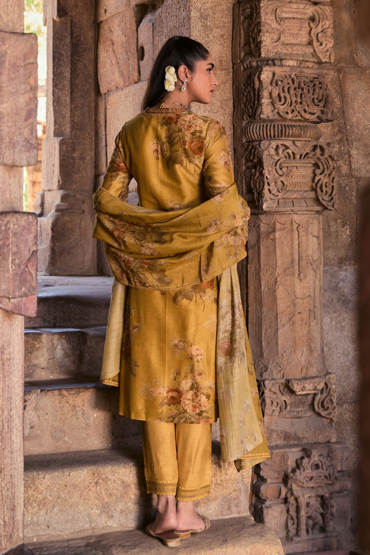 Zainab Yellow Kurta Set