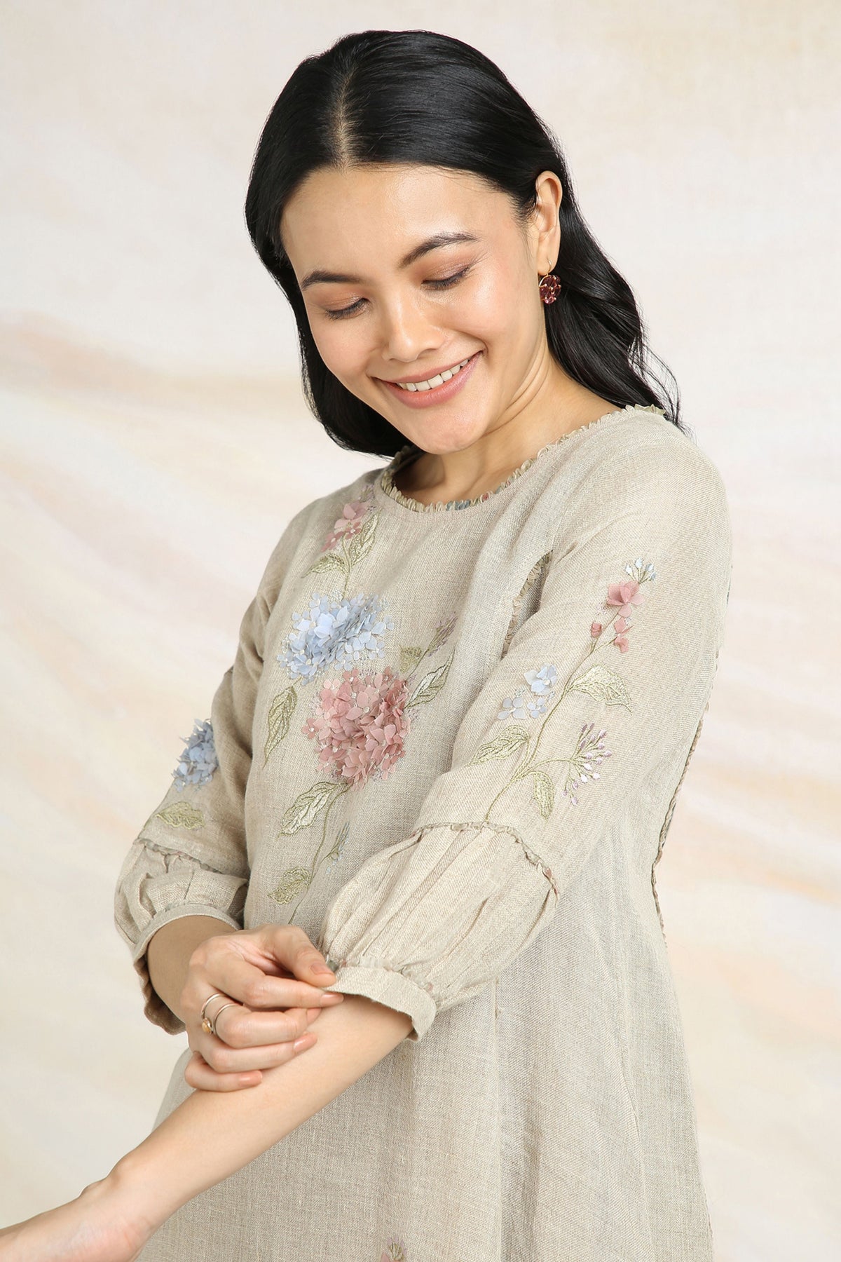 Hydrangea Natural Tunic Set