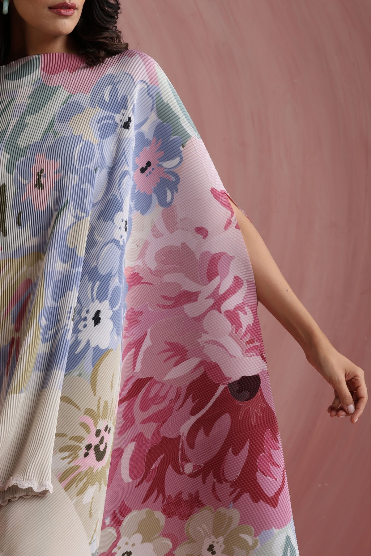 Rani Bloom Cape Set
