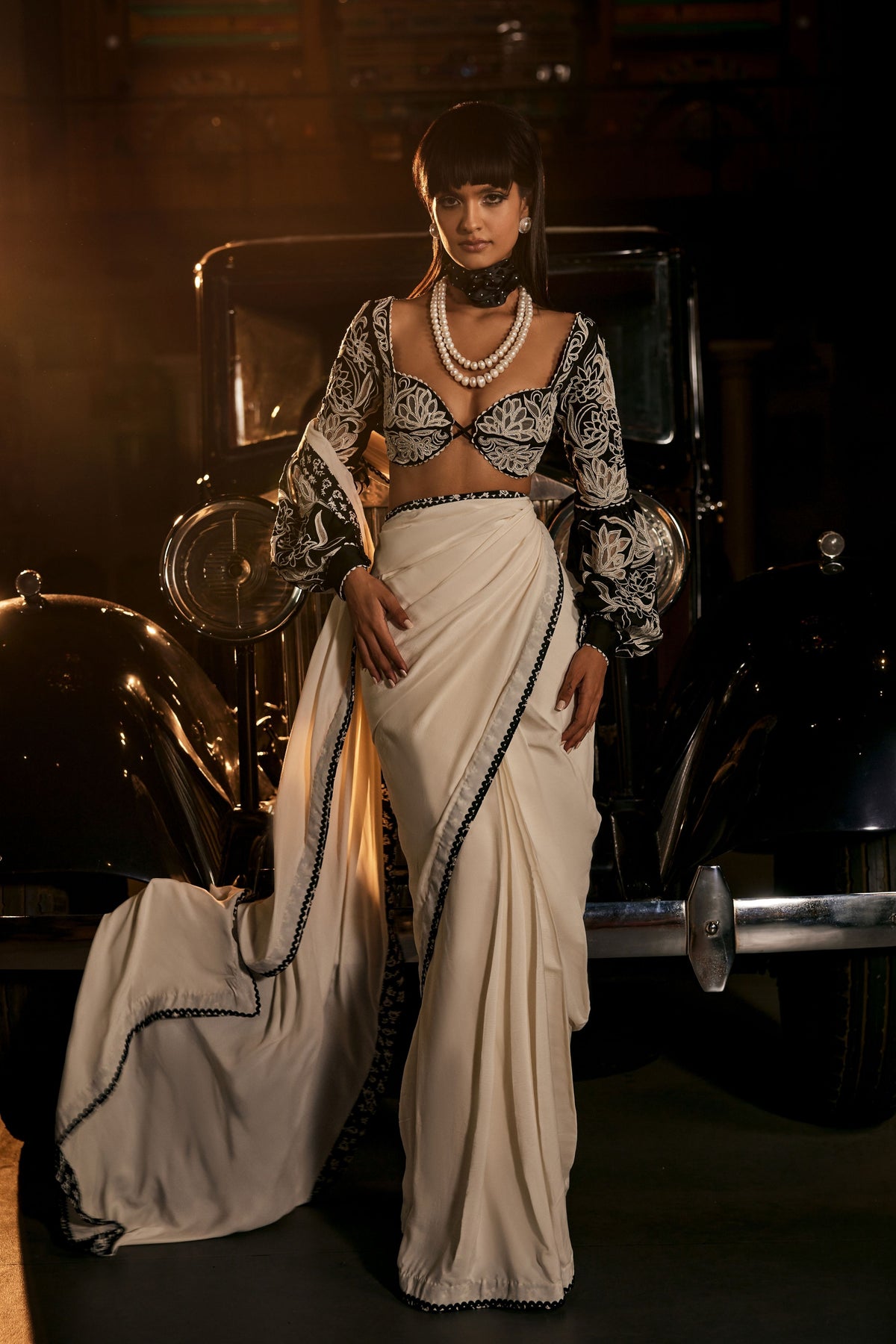 White Saree With Black Blouse
