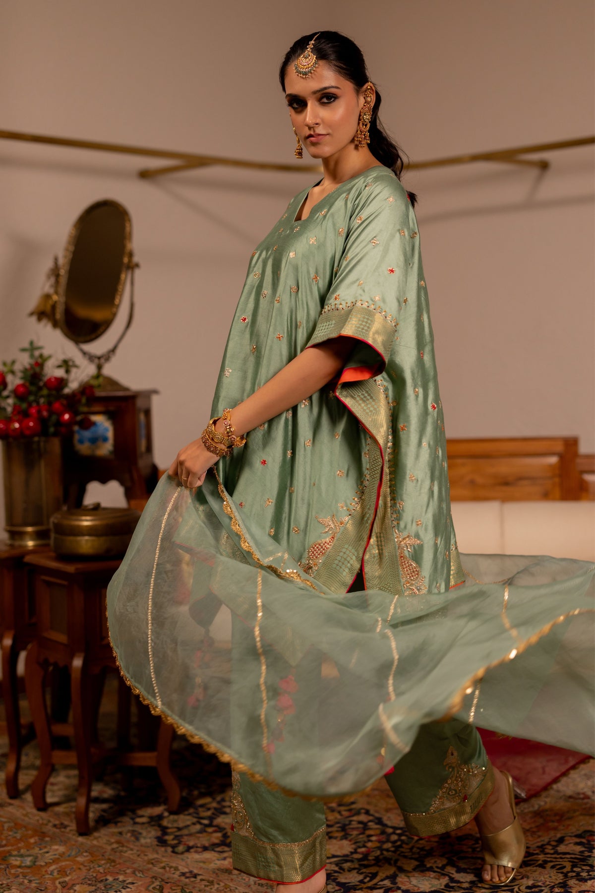 Kark Sage Kaftan Set