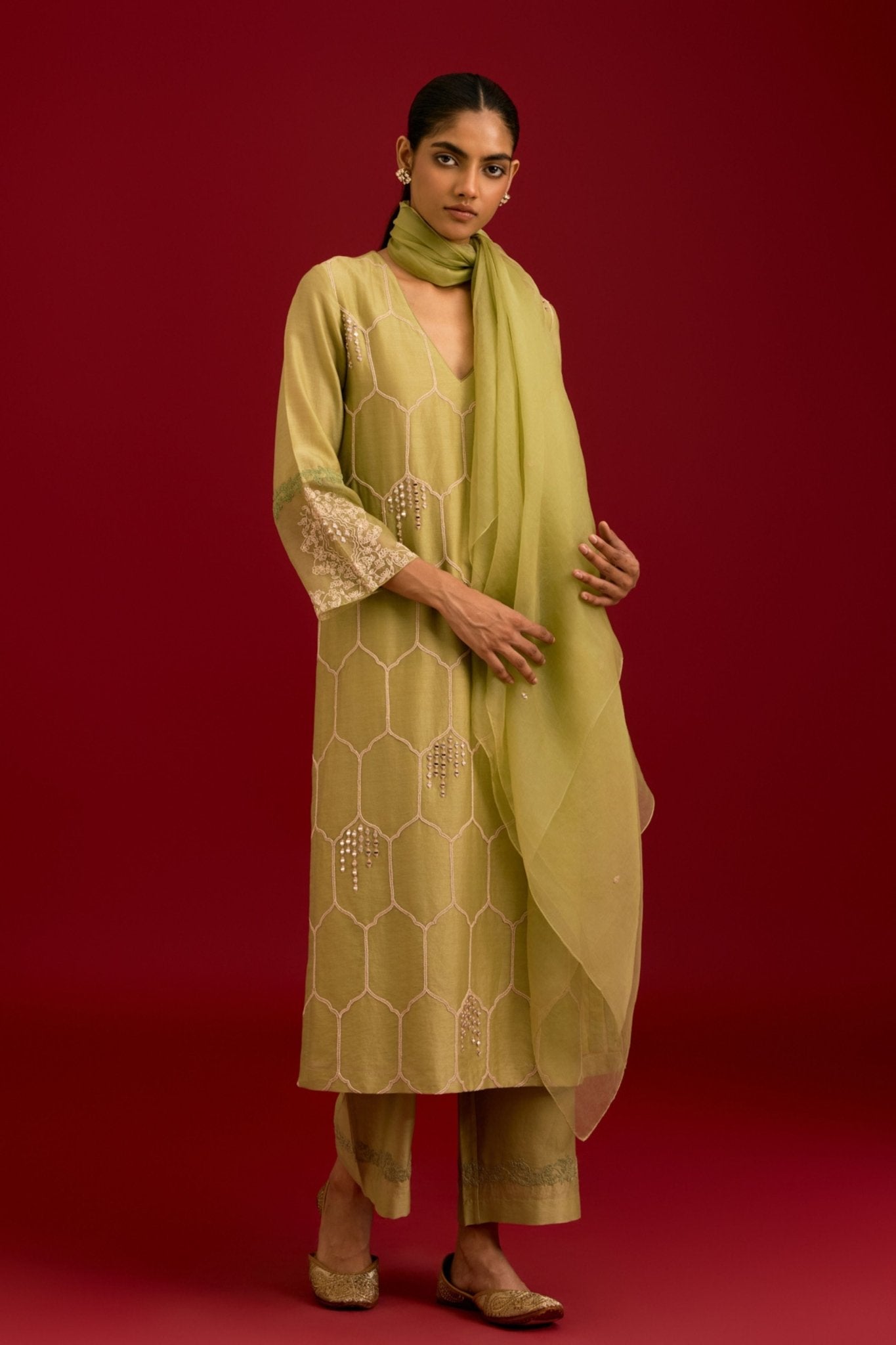Pistachio Embroidered Kurta Set - Devnaagri - Elahe